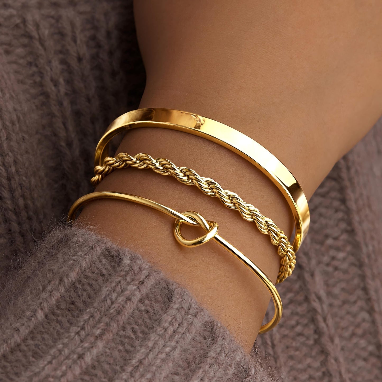 Poxtex Gold Bangle Bracelets Stack for Women, Gold Cuff Link Chain Bracelets, Trendy Waterproof Jewelry Gifts Adjustable