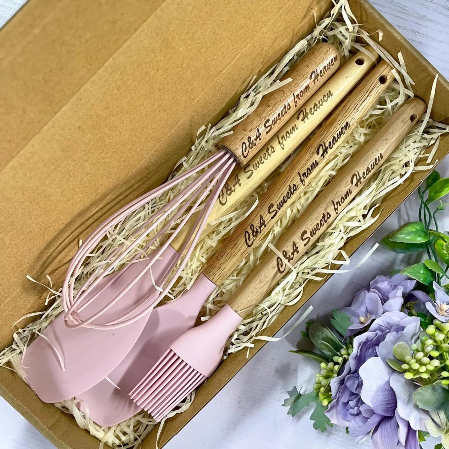 Personalized Kitchen Gift Set 4-Pcs with Kraft Box, Custom Engraved Text Unique Housewarming Gifts Set, New Home Wedding Bridal Shower Hostess Birthday Gifts for Women