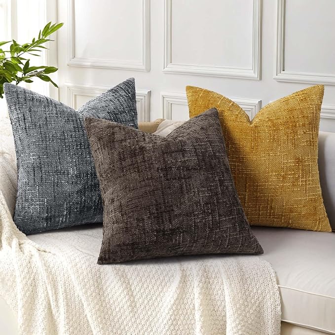 decorUhome Dark Grey Chenille Throw Pillow Covers 18x18 Set of 2 Thick Textured Slubby Couch Pillow Covers Farmhouse Accent Modern Neutral Decorative Pillow Cases for Bed Sofa Living Room
