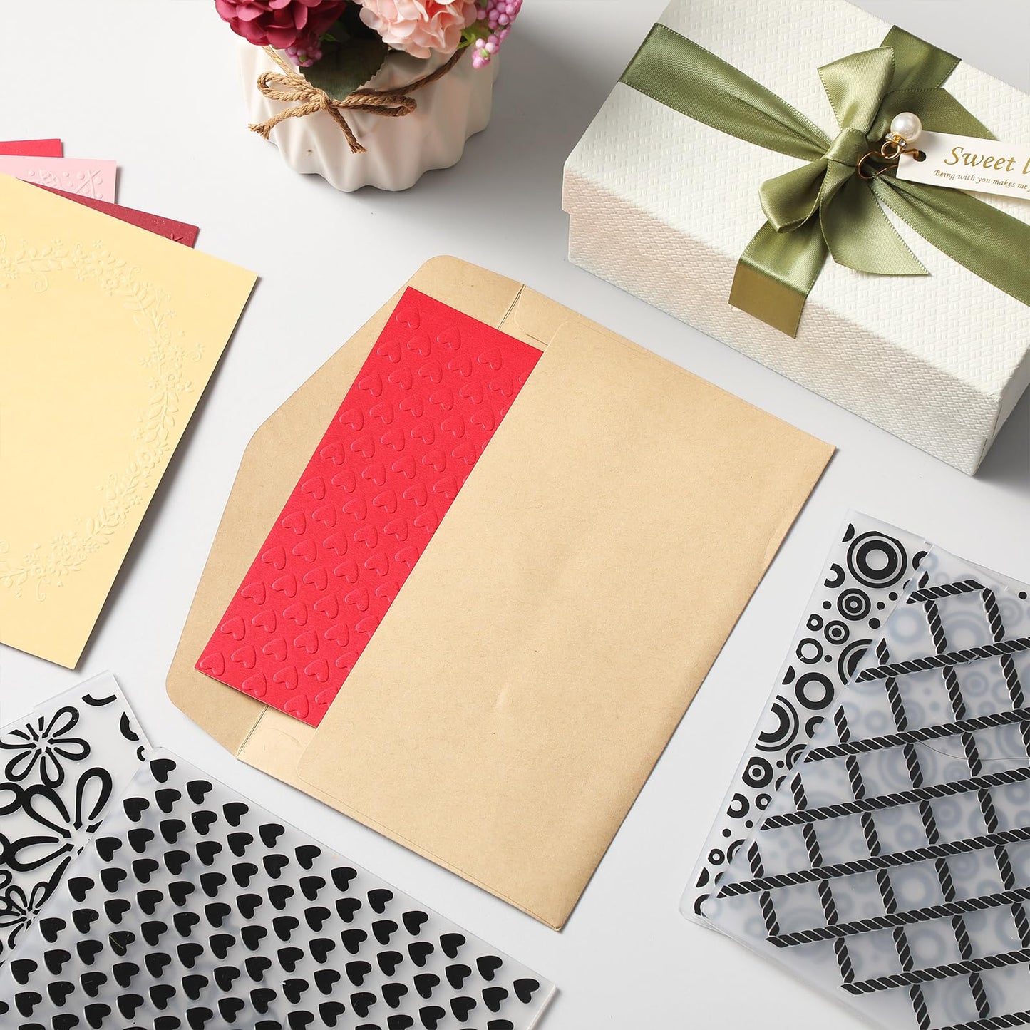 Geiserailie 8 Pcs Embossing Folders 2d/3D Embossing Machine Template Paper Card Folder for DIY Making Flower Scrapbook Photo Album Craft Decoration 5.9 x 4.1/6.9 x 4.9 Inch (Classic Style)