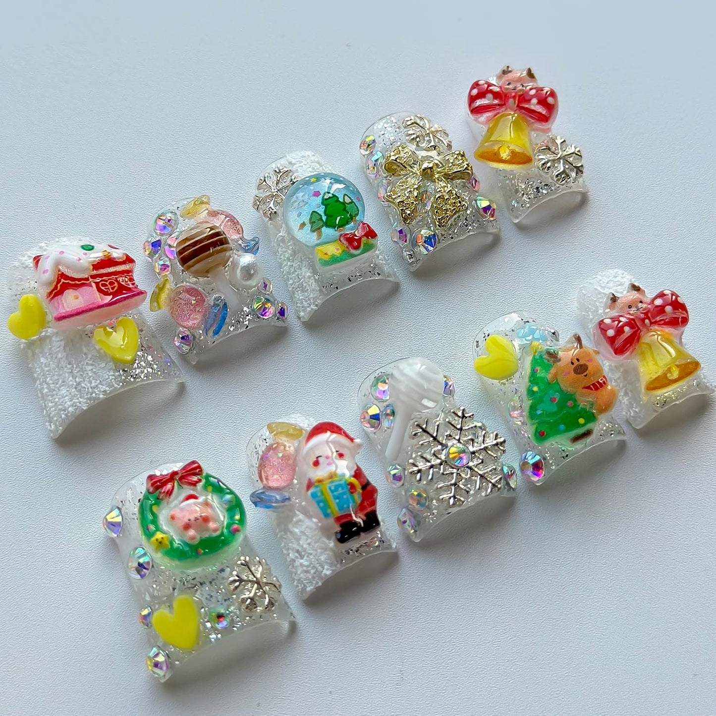 Christmas Luxury Press on Nails Short Duck Handmade 3D Unique Reusable ABS Material Fake Nails Cute False Nails with Santa Reindeer Tree Snowflake Bow Glossy Glue on Nail Thick Acrylic Nail(M)