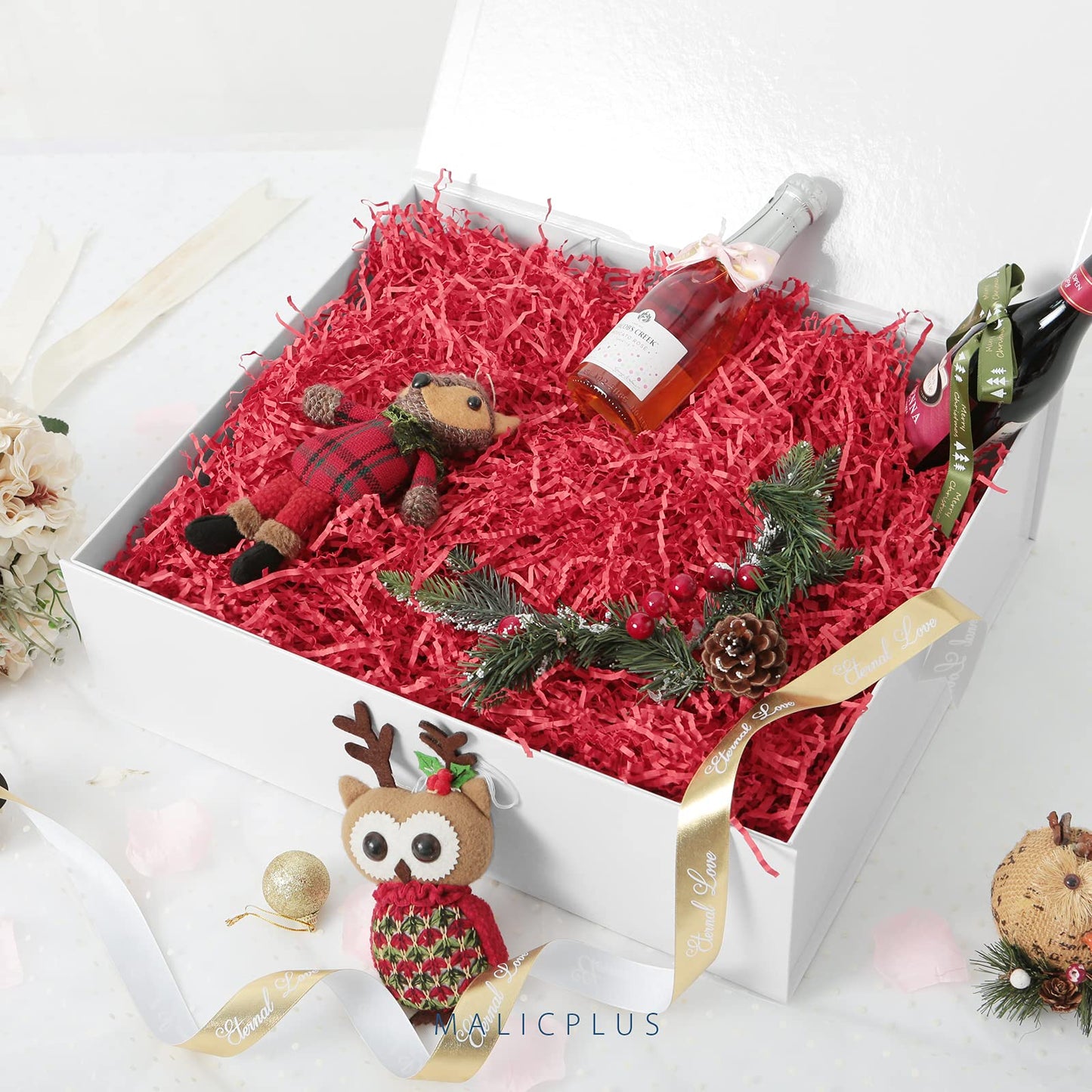 MALICPLUS Extra Large Gift Box with Lids for Mothers Day 17x14.5x5.5 Inches, White Bridesmaids Proposal Box with Magnetic Closure for All Occasion (Lattice Texture)