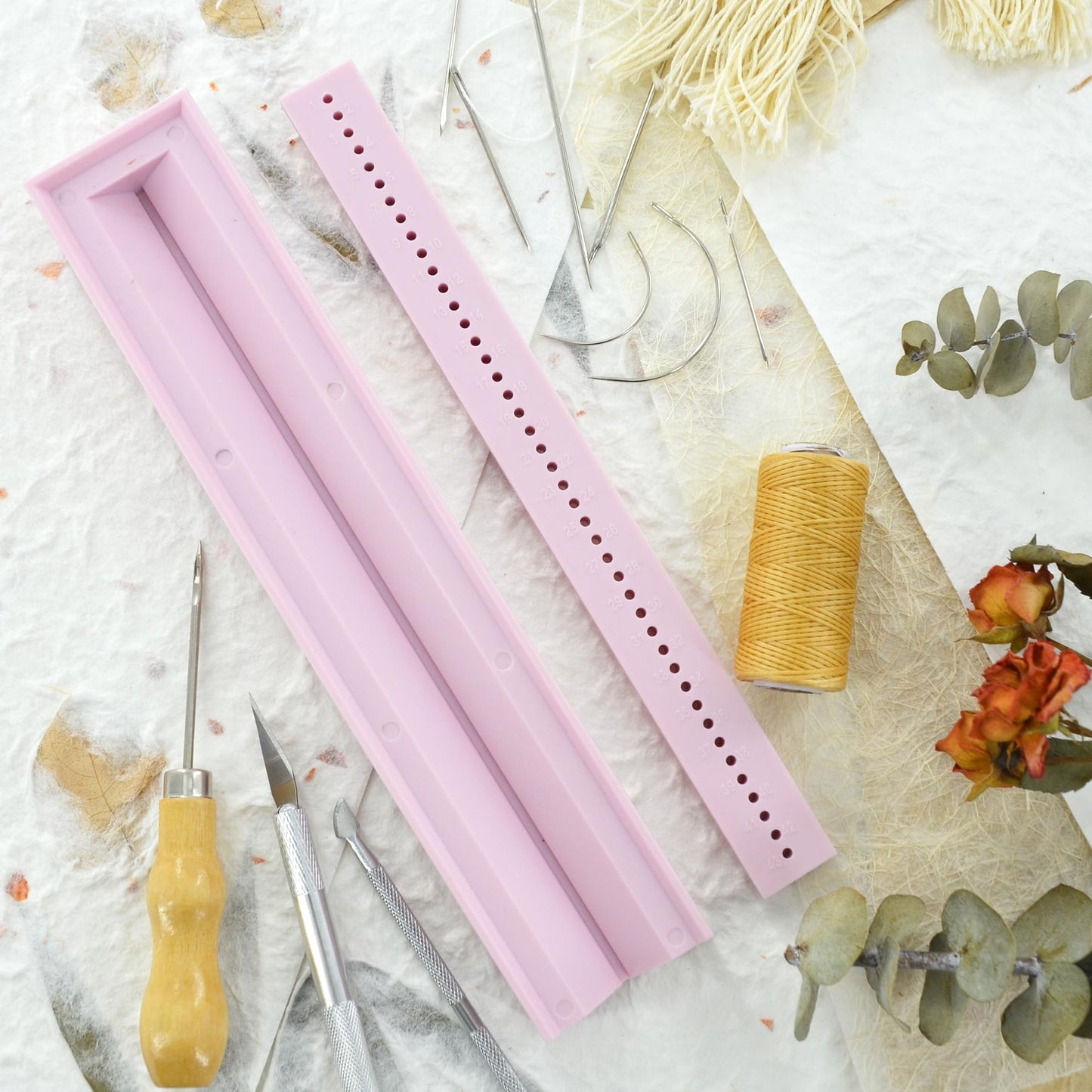 UPTTHOW Signature Punching Tools for Bookbinding Supplies with an Awl and Cradle for Starter, Plastic Easy Scrapbooking Kits for DIY Crafts, Notebook, Journals, Planners, Pink