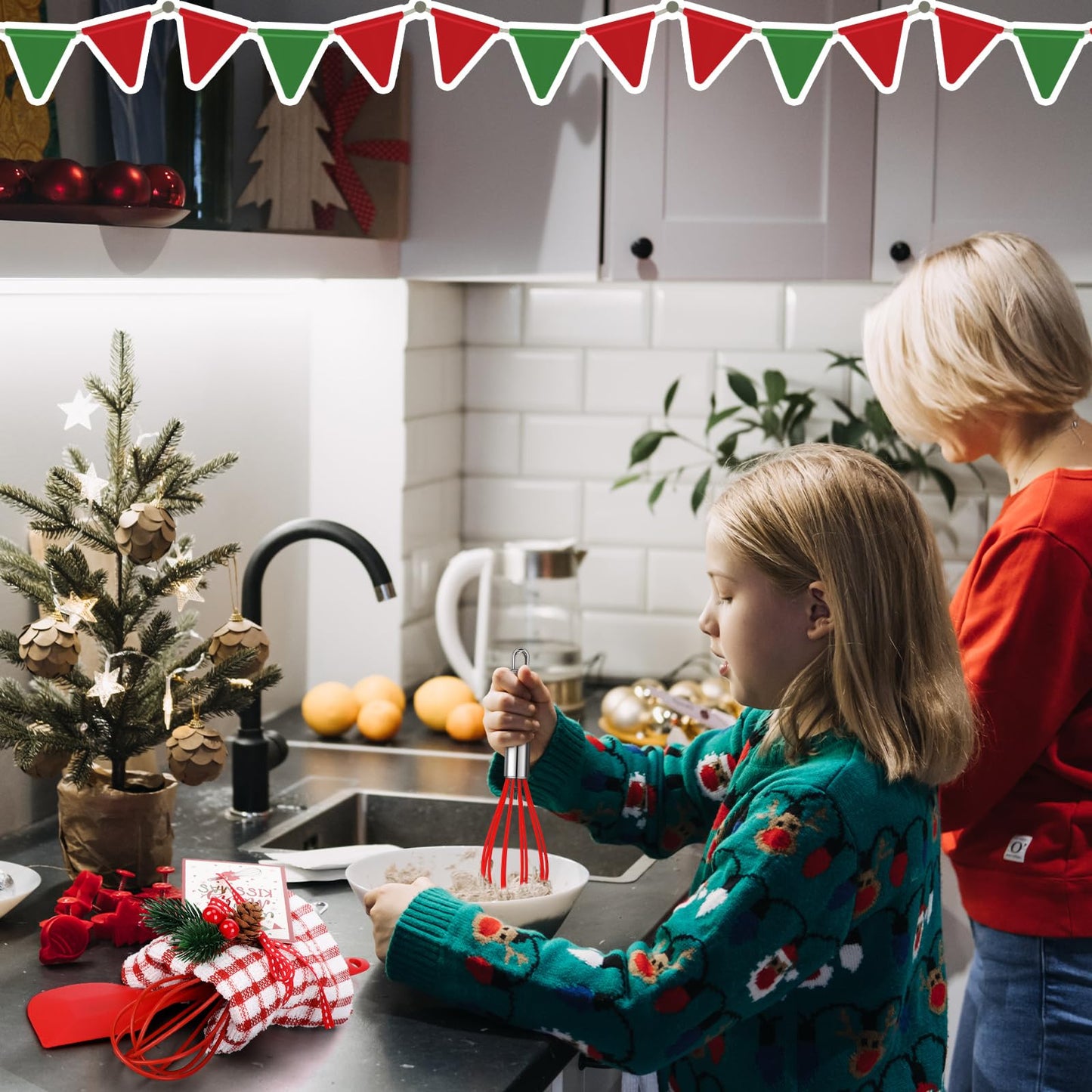 60pcs/12sets Christmas Whisk Spatula Baking Gift Sets Include Silicone Spatula Stainless Steel Whisk Greeting Card Pine Branch Plaid Towel Christmas Kitchen Utensils for Neighbor Cooking Essentials