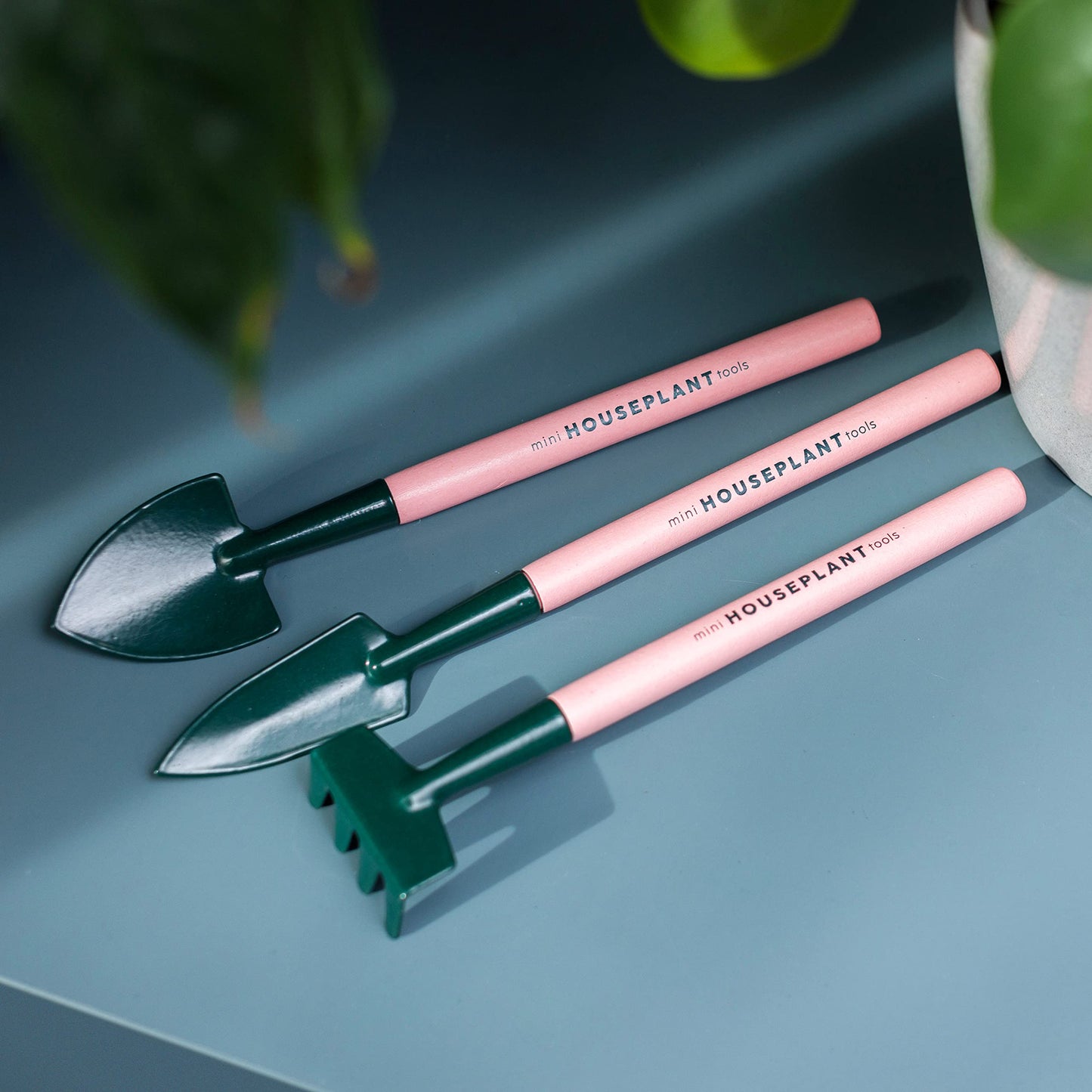 Mini Houseplant Tools - Indoor Gardening Tools Set - Mini Shovel - Mini Trowel - Mini Rake - Pink Pot Plant Garden Tool Set