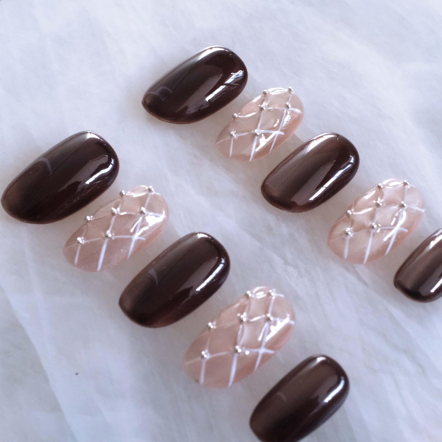 BrownVelvet - Handmade Press on Nails, Maillard Caramel Brown Cat Eye Checkered Design, Short Square Shape, Reusable Gel Fake Nails, 10 Pieces (XS Size, SS)