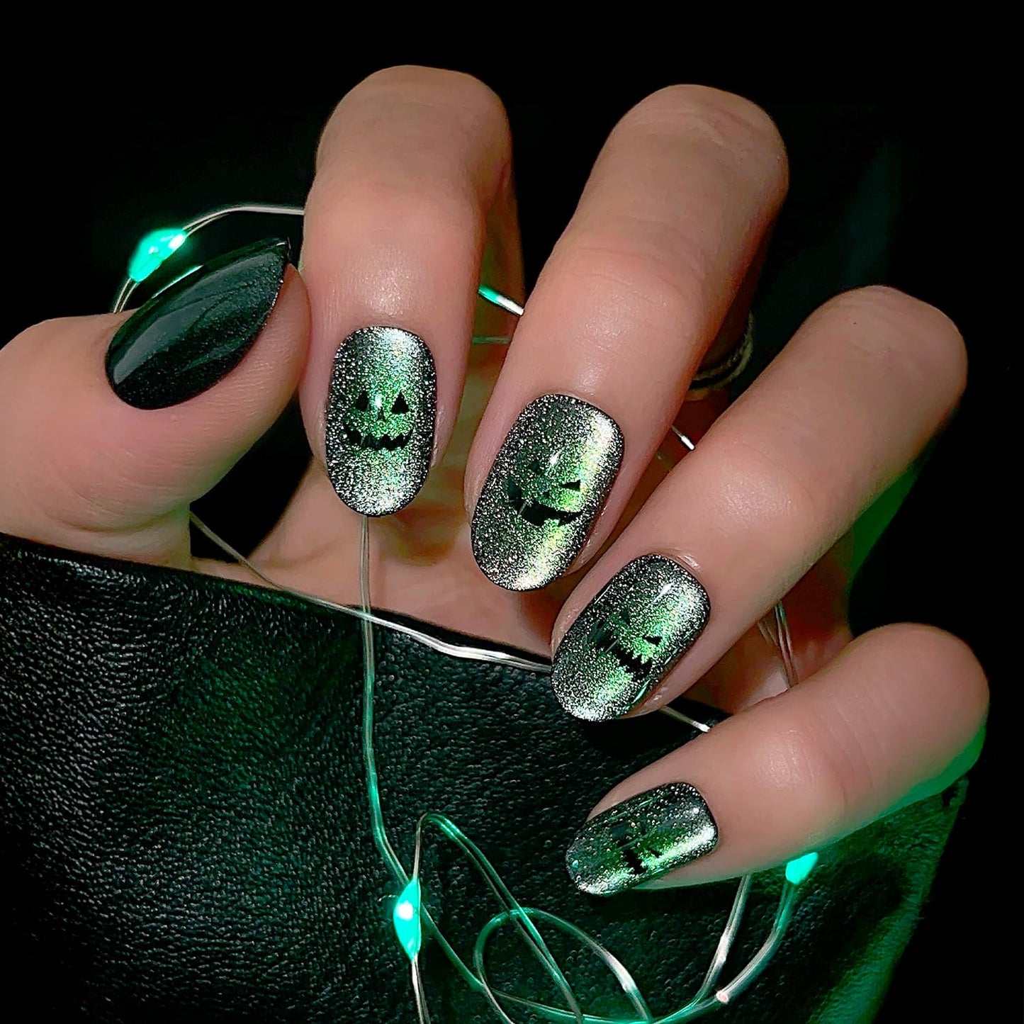 Glamnetic Press On Nails - Peek-o'-Lantern | Short Round Fake Nails with Pumpkin Jack-o’-Lantern Graphics & Velvet Finish, Salon Quality Halloween Nails | 15 Sizes - 30 Nail Kit with Glue
