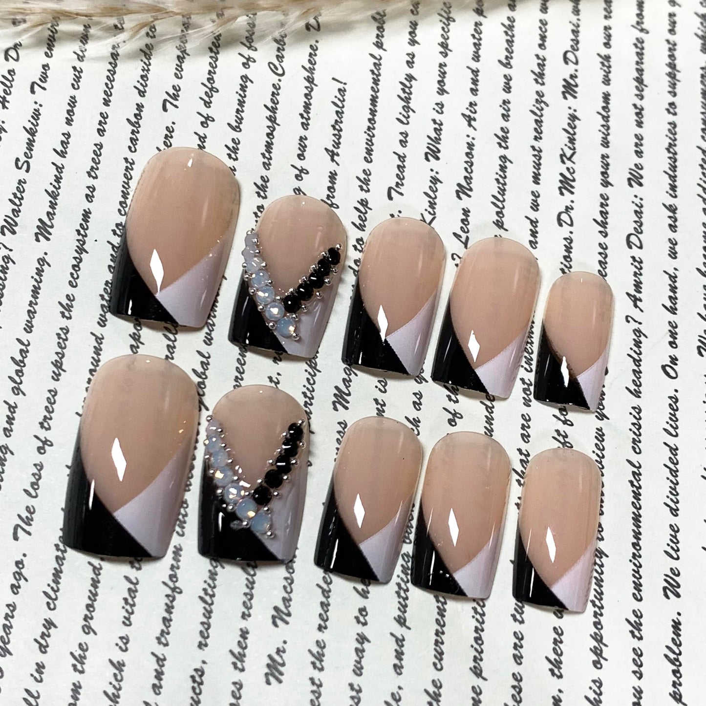 BABALAL Square Press on Nails Short French Tip Fake Nails Black White Design with Rhinestone Bling Luxury Clean Fit Trendy False Nails Manicure Acrylic Supplies