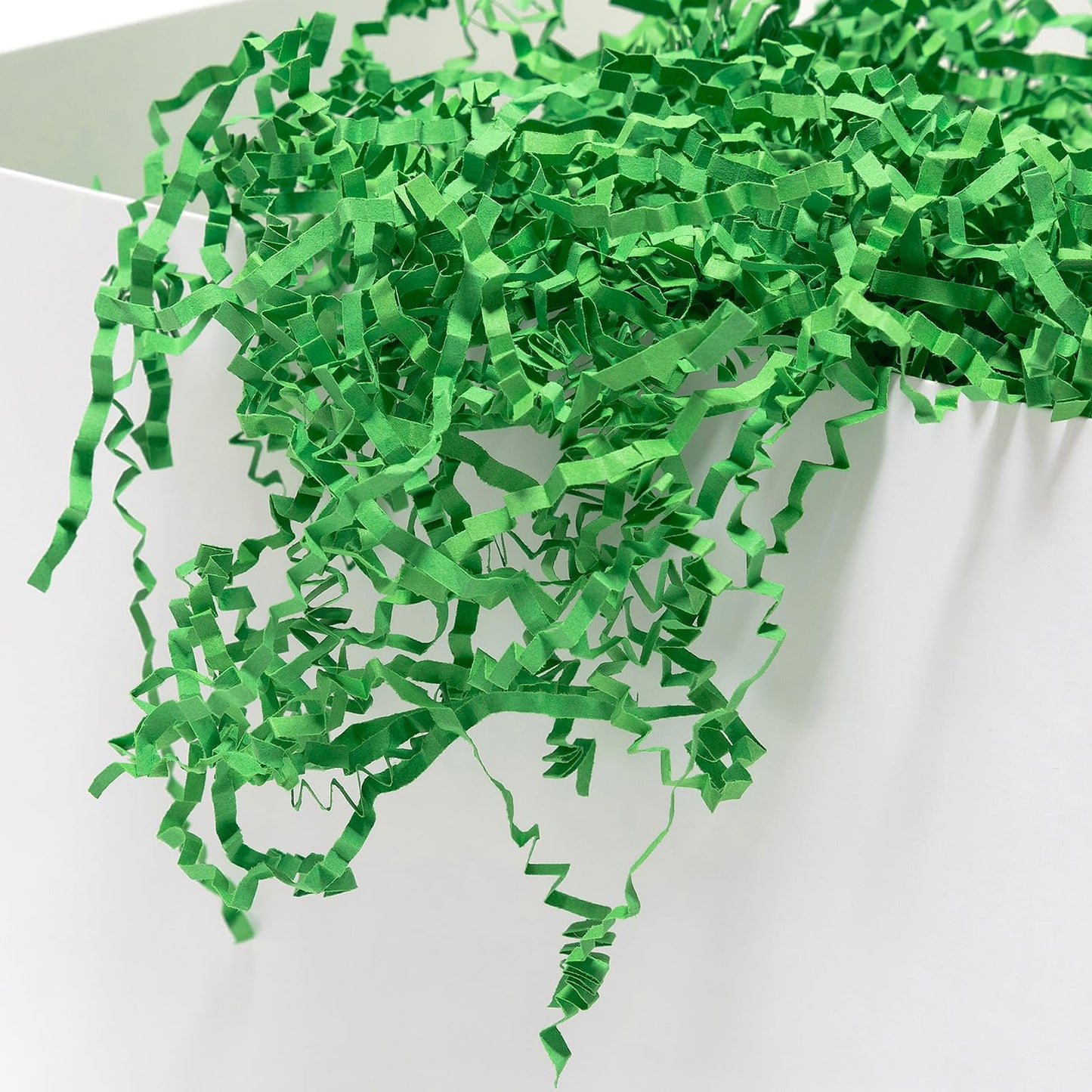 Mefleet 1 LB Crinkle Cut Paper Shred Filler Green Crinkle Shredded Paper for Gift Box - Gift Basket Bag Filler - Grass Cushion Stuffing for Christmas Holiday Packaging Wrapping