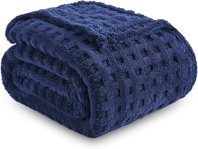 NEWCOSPLAY Super Soft Twin Blanket Navy Premium Silky Flannel Fleece 3D Waffle Checkered Lightweight Bed Blanket All Season Use (Dark Navy, Twin(60"x80"))