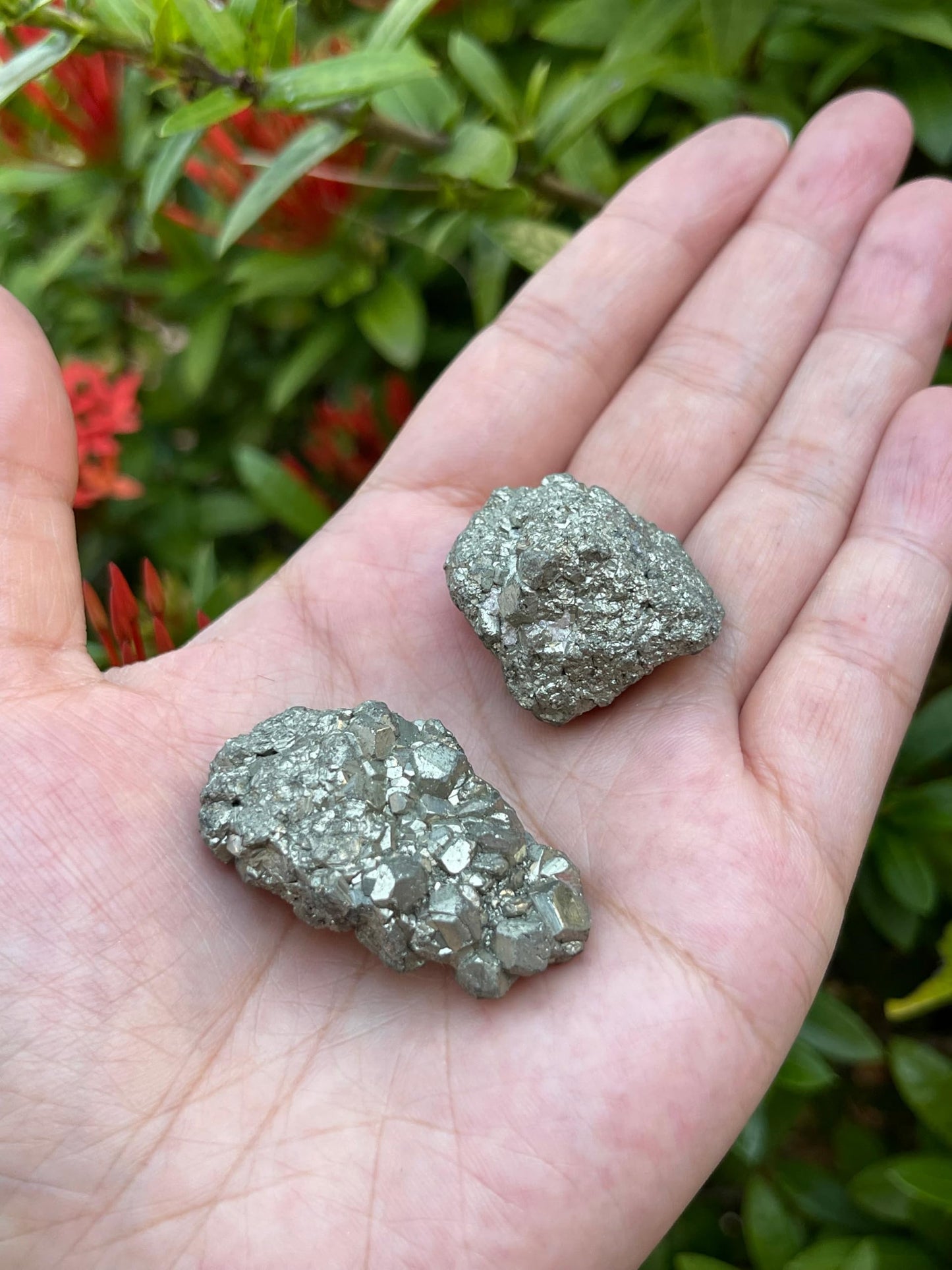 GAF TREASURES Wholesale Raw Pyrite Crystals, Natural Pyrite Stone, Natural Rough Pyrite Crystals, Pyrite Rough, Pyrite Healing Crystals (Pyrite, 0.25 Pound)
