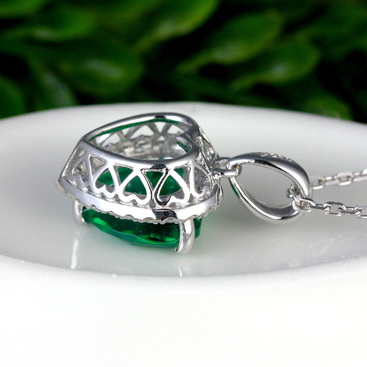 Navachi 925 Sterling Silver 18k White Gold Plated 3.7ct Heart Emerald Az9632p Necklace Pendant 18"