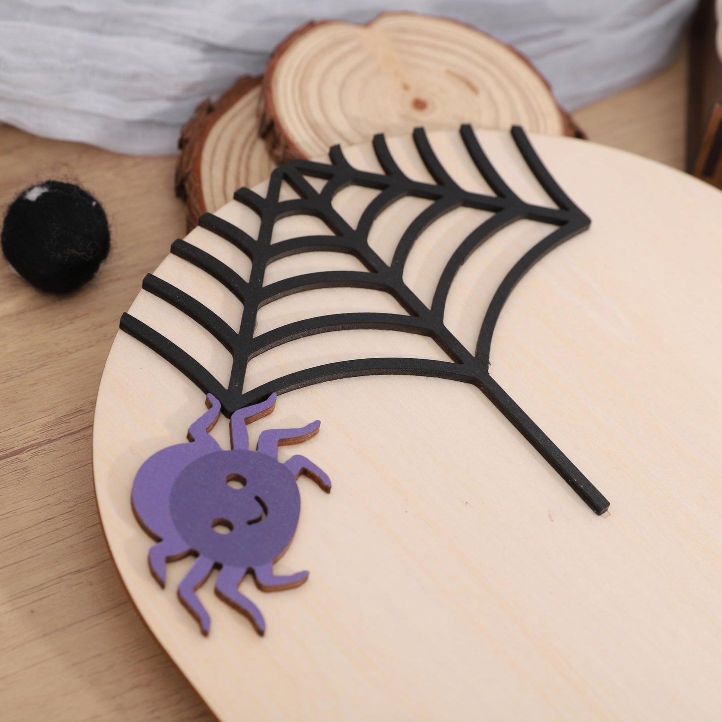 Spider Web Handprint Sign Board - Happy Halloween Party Souvenir,Spooky Little Spider Craft Display,Halloween Handprint Art Wood Board,Spooky Cobweb Party Centerpieces Photo Props