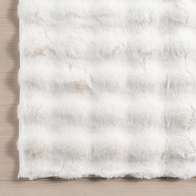 nuLOOM 7'6' x 9'6' Cozy Plush Area Rug, Machine Washable, Non-Slip, Soft Fluffy Shag Carpet for Living Room Bedroom Kids Room Nursery Home Decor, Jeni White