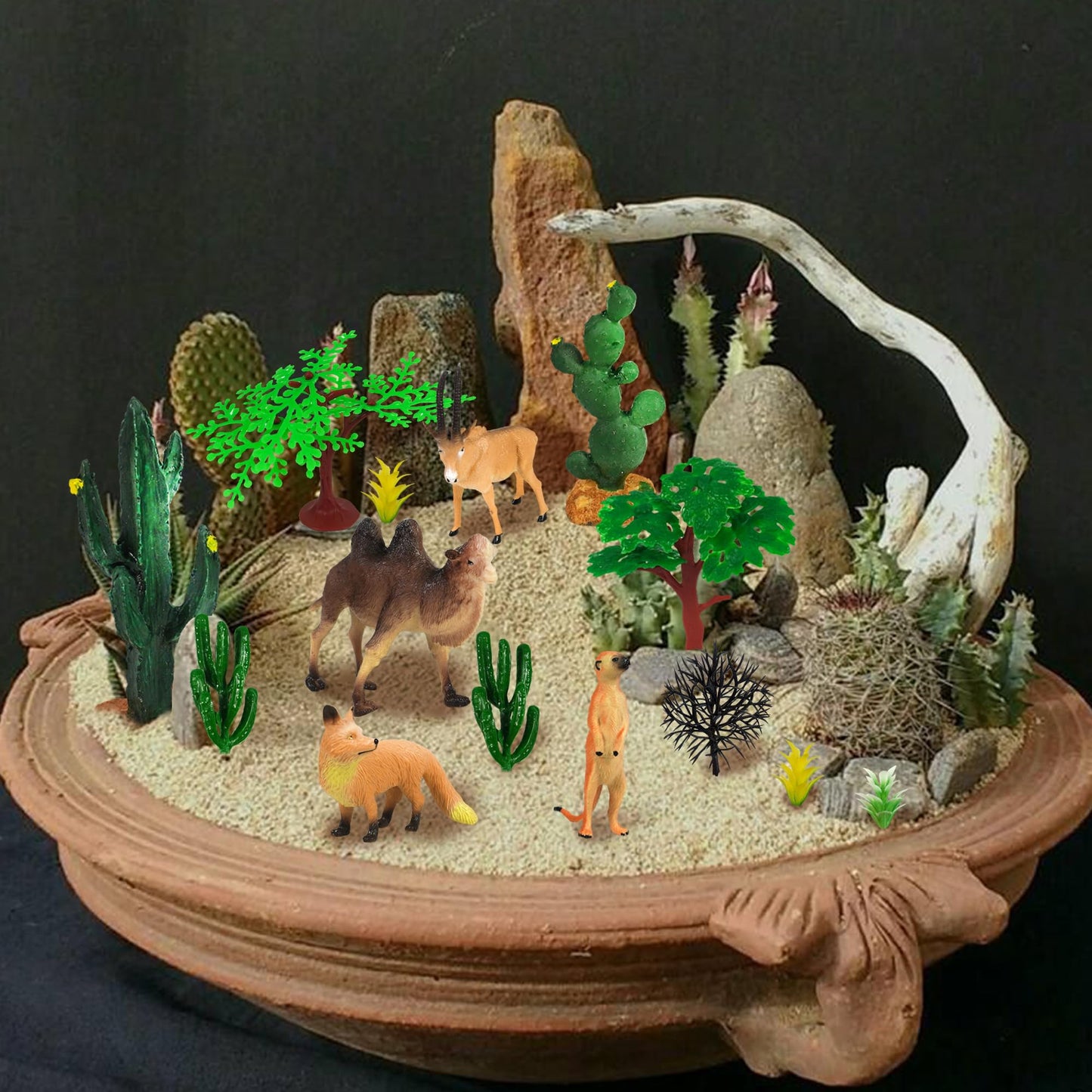 MOMOONNON 34pcs Desert Animal Figures Mixed Diorama Model Plants Artificial Animals with Camel Fox Meerkatz Gazelle for Crafts Building Model Desert Scenery Landscape Supplies