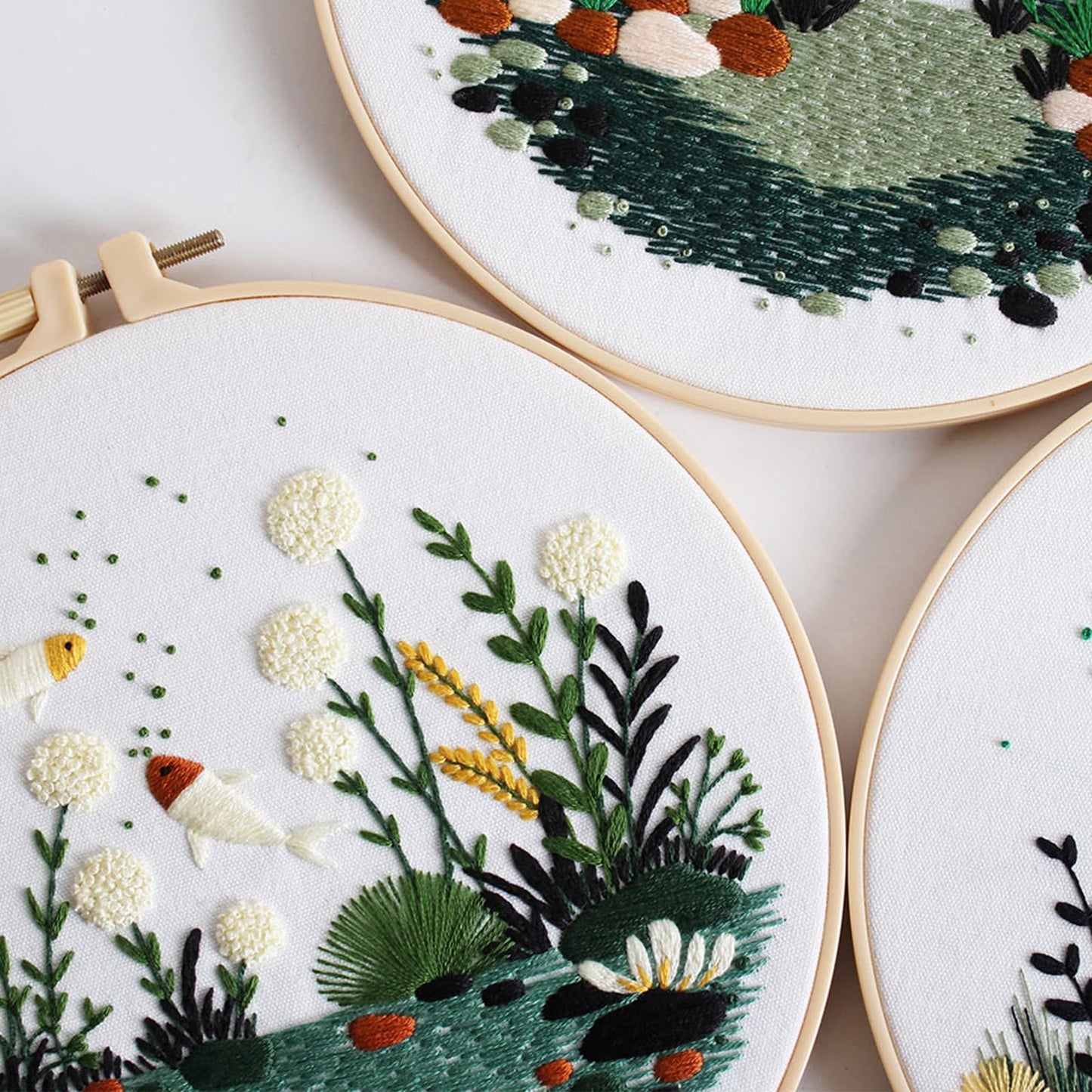 GLTAYLMY Fish Embroidery Kit for Beginners Adults,3 Set Cross Stitch Kits with 1 Plastic Embroidery Hoops,Needles and Color Threads,Needlepoint Kit for Hand Embroidery Starter
