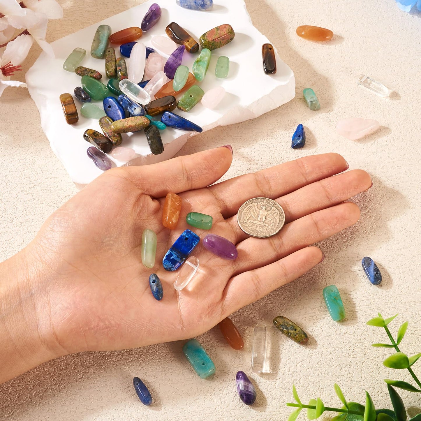 100Pcs Natural Gemstone Nuggets Beads Genuine Natural Gemstone Chip Beads Irregular Gemstone Bead Crystal Stone Bead Top Drilled for Bracelet Necklace Earrings Crafts