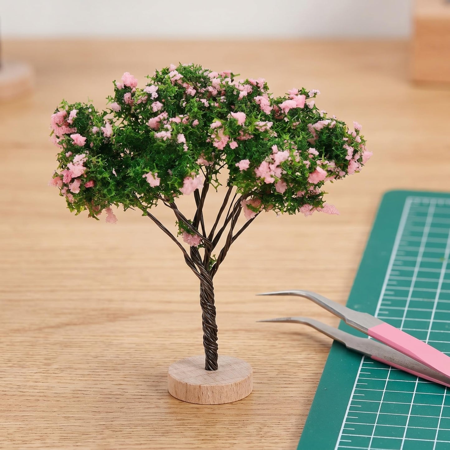 VINTORKY 2 Pack Miniature Landscape Trees Realistic Mini Model Trees Figurines with Base for DIY Crafts Supplies Zen Garden Sand Table