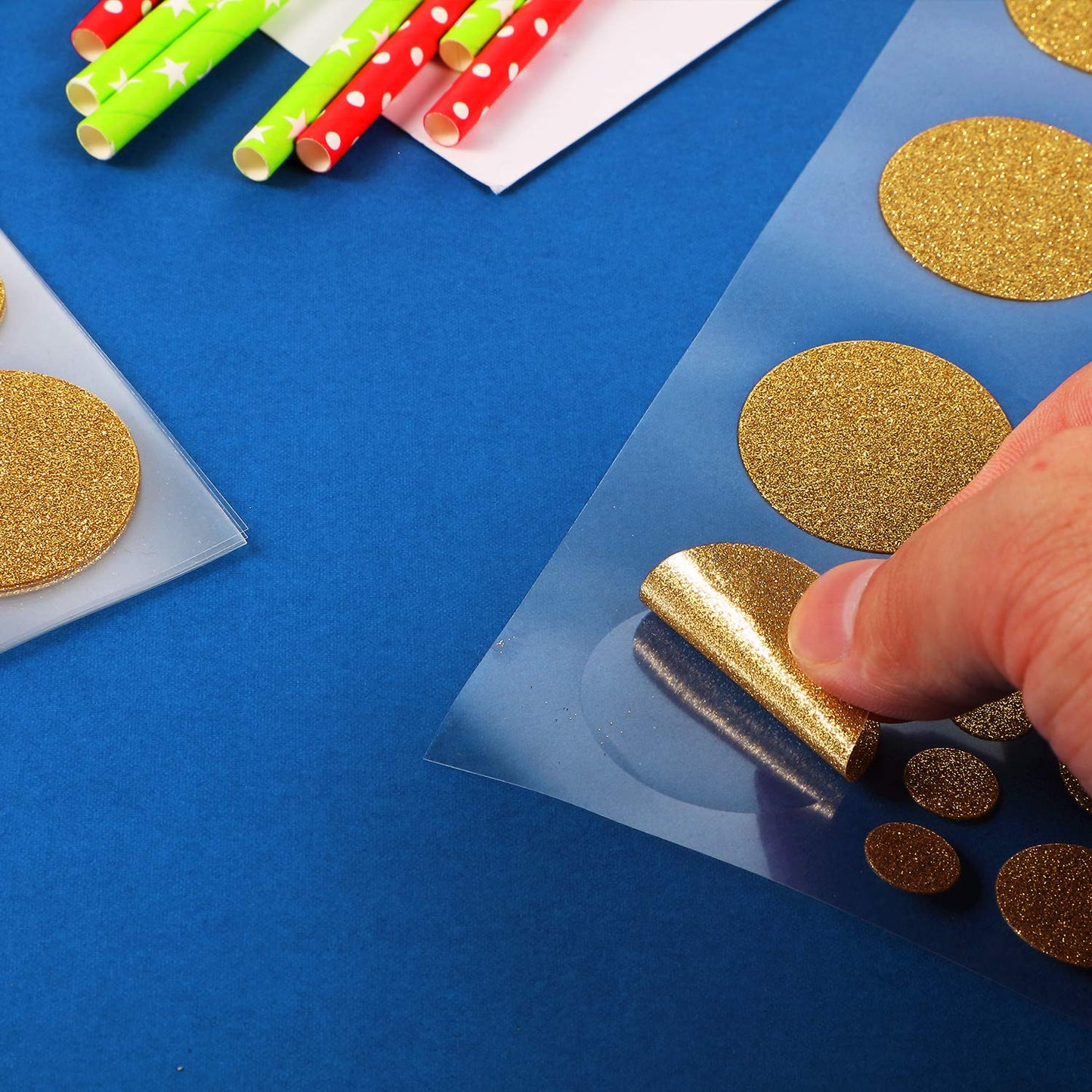 Outus 8 Sheet 632 Pieces Sparkle Round Gold Dot Stickers Foil Glitter Circle Stickers Assorted Size Labeling Sticker for Behavior Chart, Classroom, Office, Planner, Art DIY