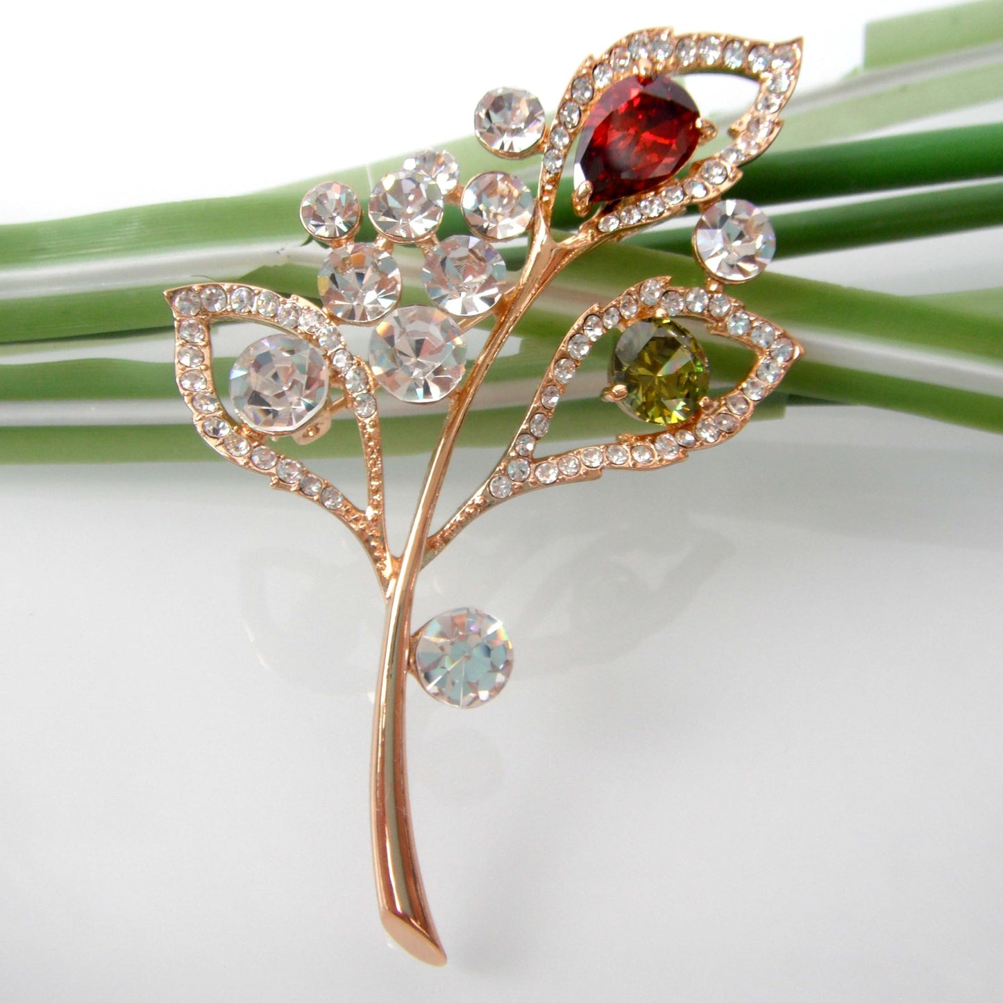 Navachi 18k Gold Plated Green White Crystal Leaves Branches Az7422b Brooch pin