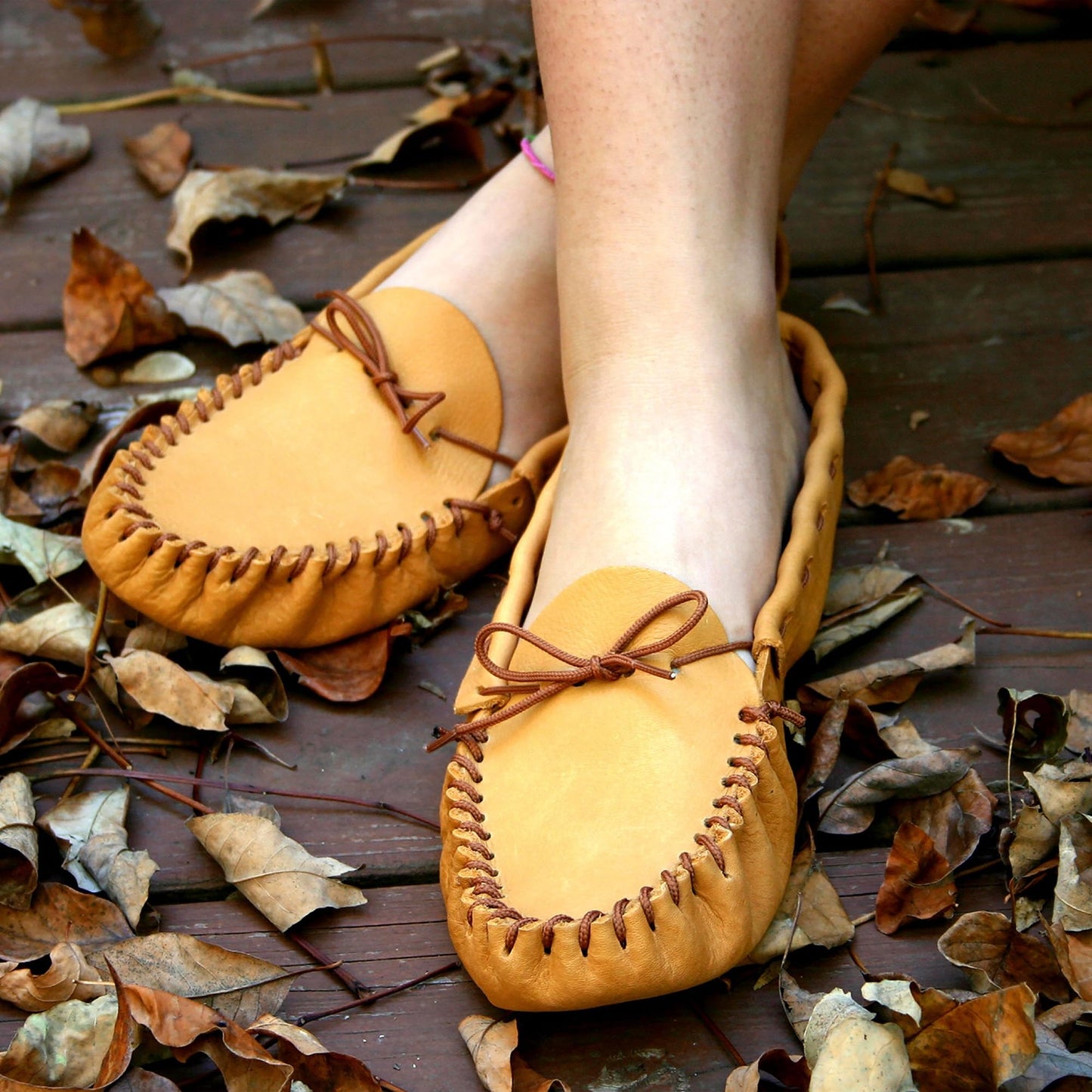 Realeather C4604-03 Adult Moccasin Leathercraft Kit, Size 8-9, Golden Tan, 1-Pair