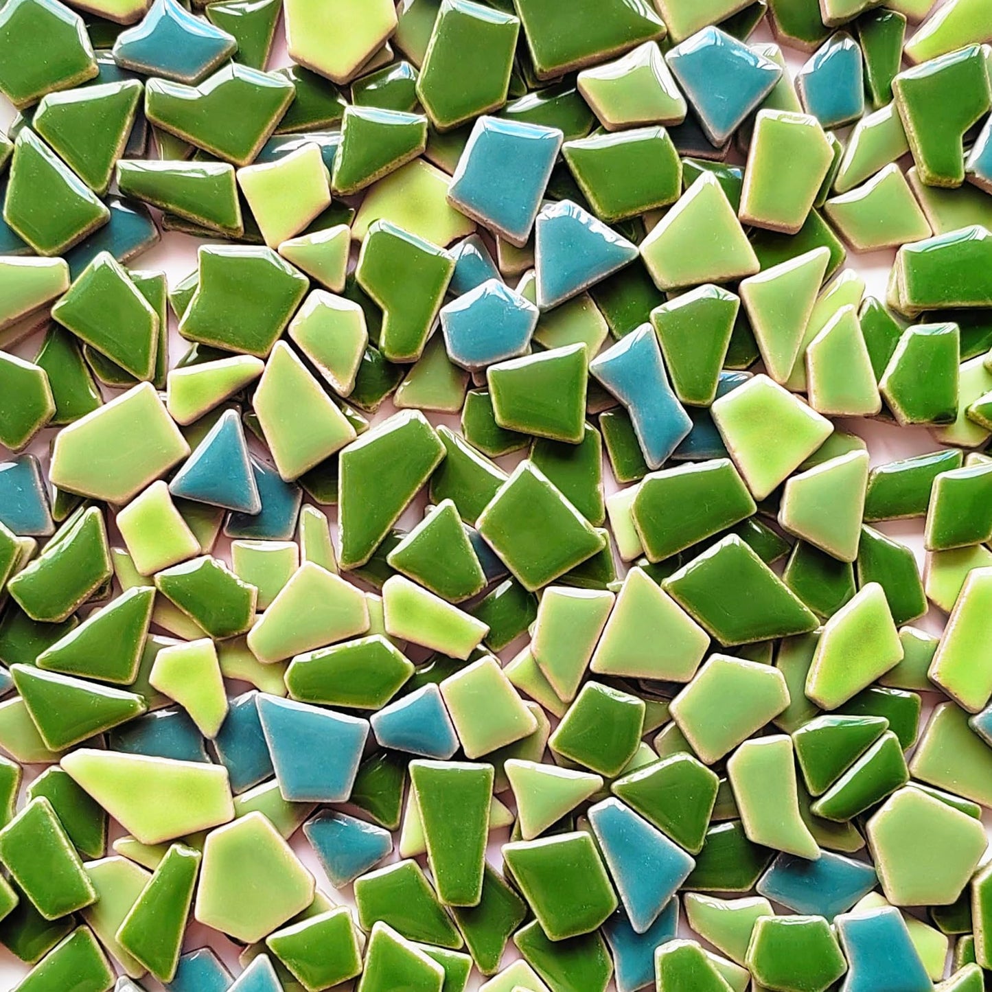 AONUOAO Irregular Ceramic Mosaic Tiles for Crafts, Green Mosaic Tiles for Crafts Bulk, Mosaic Pieces for Crafts, Mosaic Making, Decoration, and More