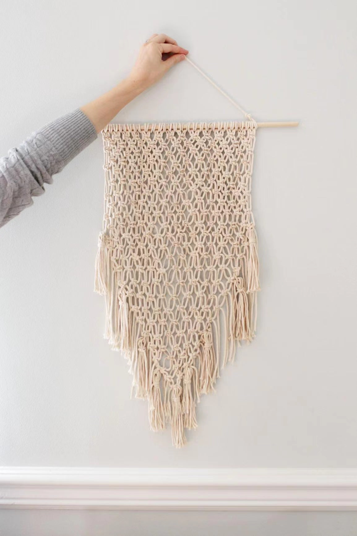 Macrame Cord 4mm x 328Yards(984Feet),Natural Cotton Macrame Rope - 3 Strands Twisted Macrame Cotton Cord for Wall Hanging, Plant Hangers, Crafts, Gift Wrapping and Wedding Decorations