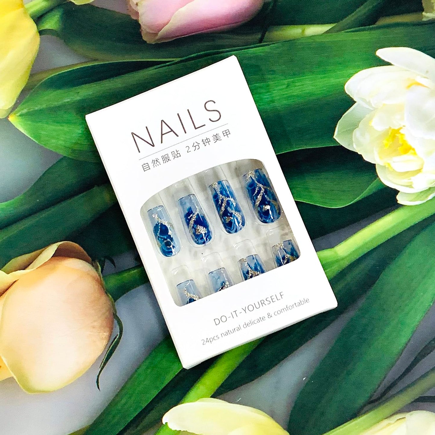 EYZOTSF Press on Nails Medium Square Shaped Acrylic Medium Square Shaped False Nails with Designs Artificial Short Coffin Fake Nails with Charms Glue ons Fingernails for Women Girls(CY1092)