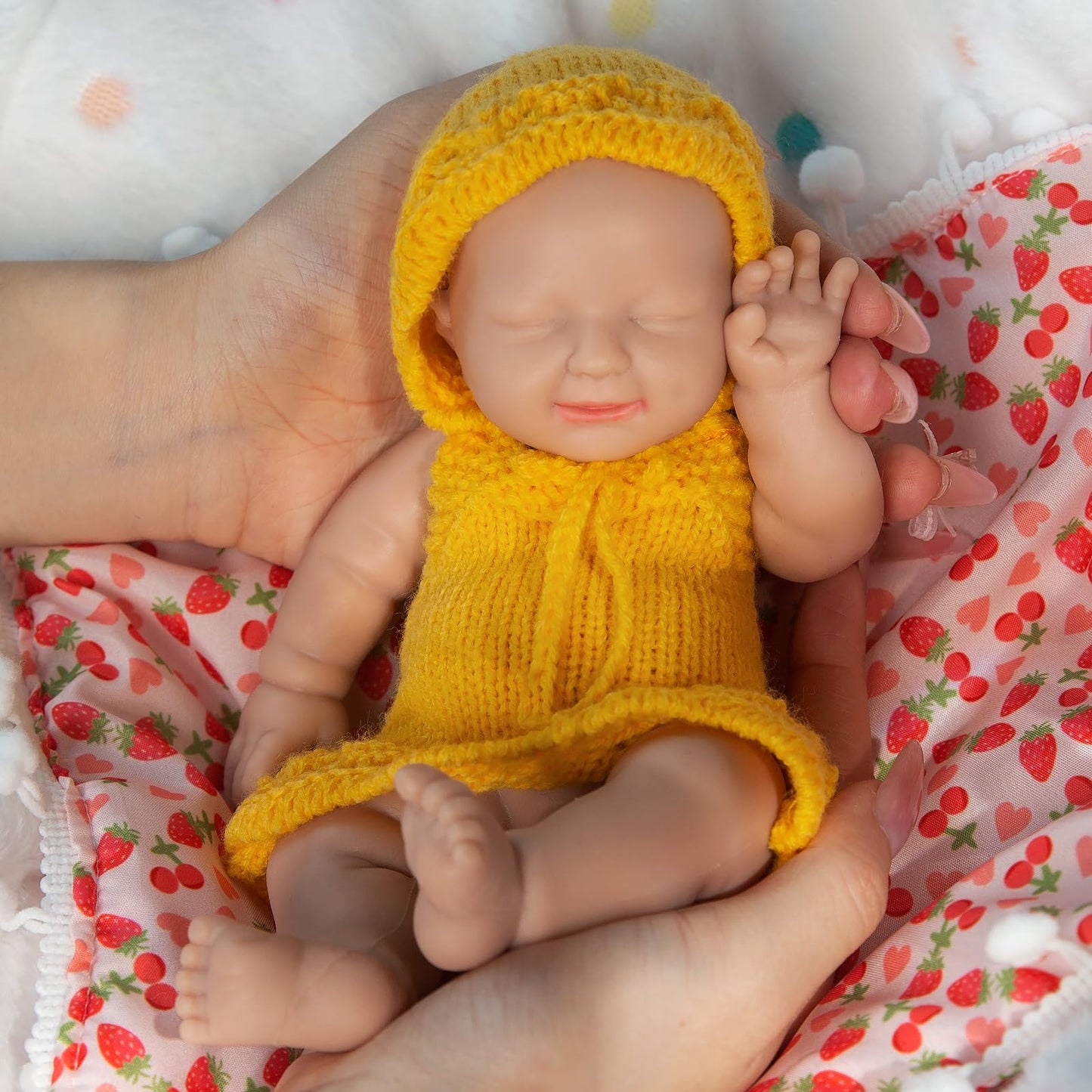 IVITA 8 Inch Mini Reborn Silicone Baby Doll Smile Face Infant Realistic Miniature Babies Stress Relief Therapy Sensory with Feeding Accessories - Girl