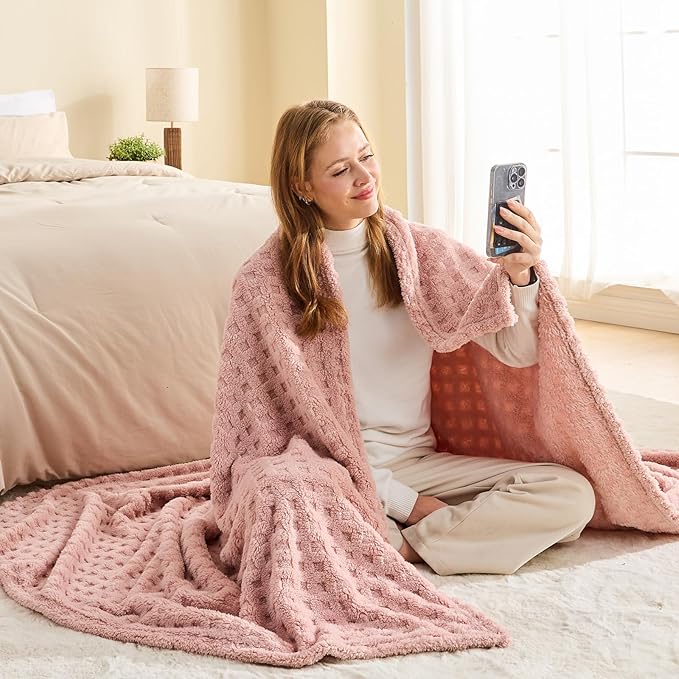 NEWCOSPLAY Super Soft Twin Blanket Pink Premium Silky Flannel Fleece 3D Waffle Checkered Lightweight Bed Blanket All Season Use (Pink, Twin(60"x80"))