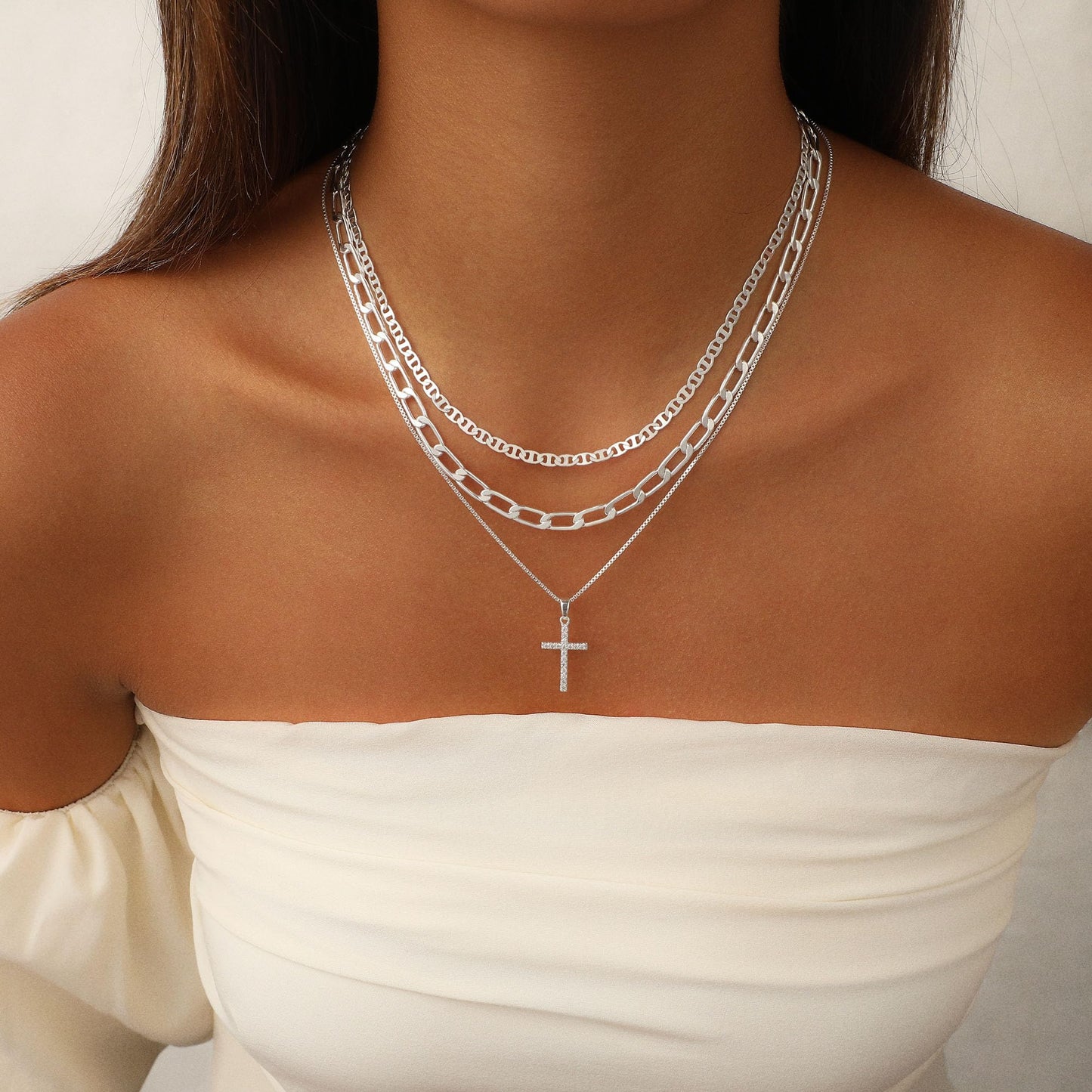 Nancomy Layered Gold Cross Necklaces for Women, Stack Stackable 14K Silver Plated Cubic Zirconia Pendant Necklace Set Dainty Choker Layering Necklaces for Women Faith Jewelry Religious Gift