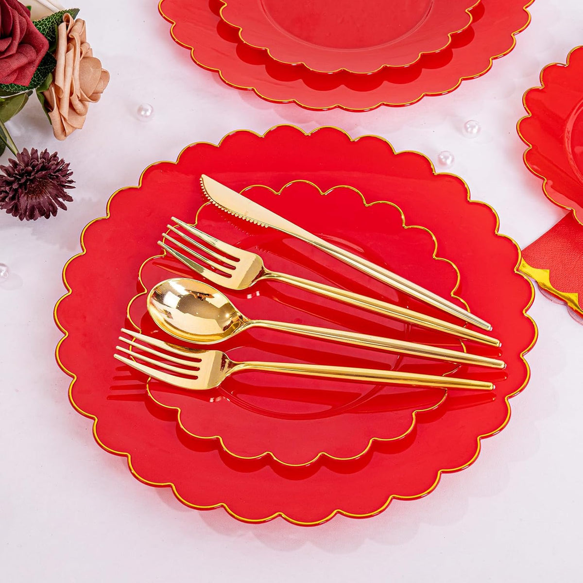 LIYH 210 Pcs Red Plastic Plates - Christmas Disposable Plates and Napkins Set, Gold Scalloped Plastic Plate Include Dinner & Dessert Plate, Silverware, Cups for Xmas Day 30 Guests