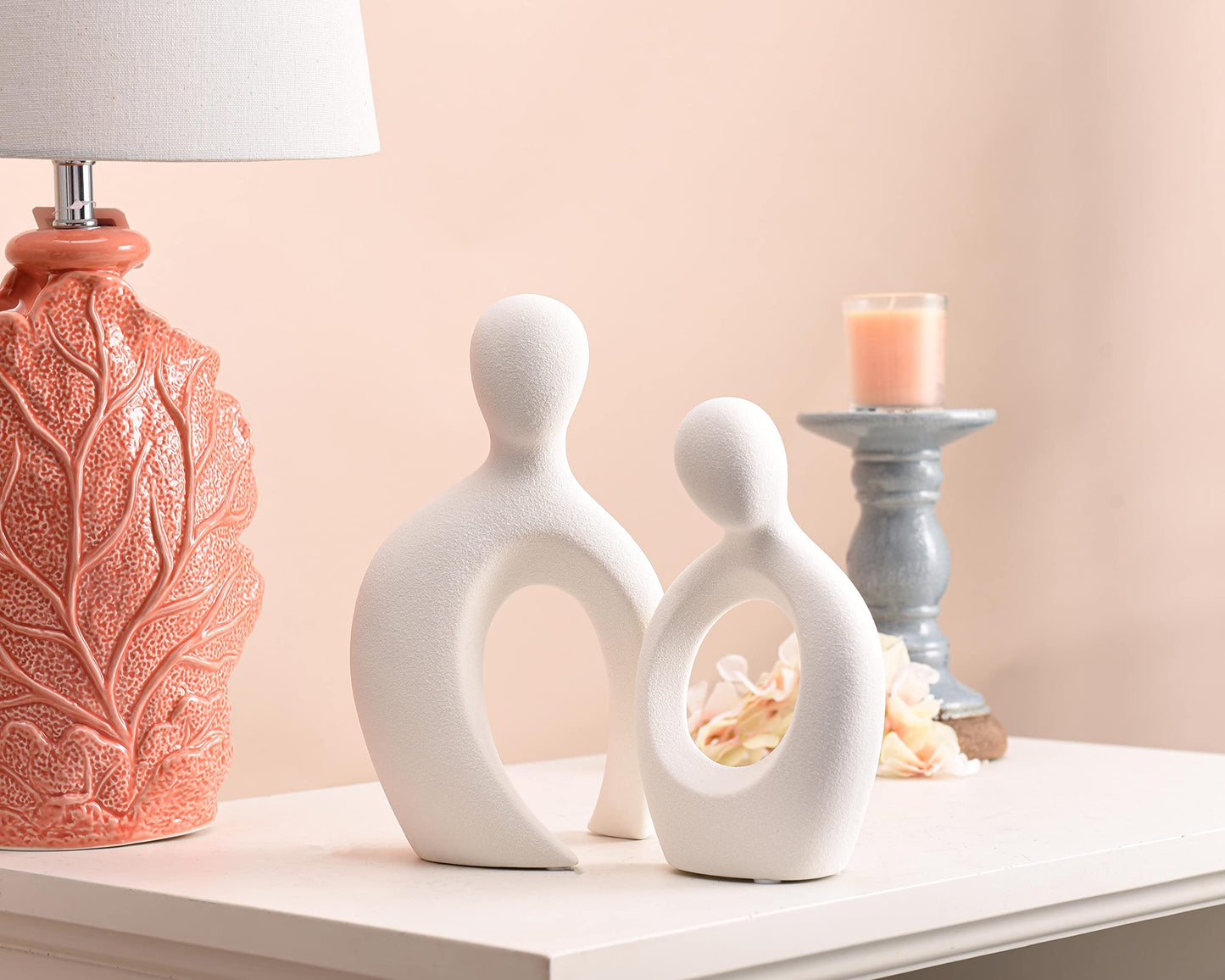 Quoowiit Ceramic Couple Sculptures for Home Decor, Abstract Lover Statue for Shelf, Office, Living Room, Bedroom, Gifts for Anniversary, Valentine's Day, Birthday (White)