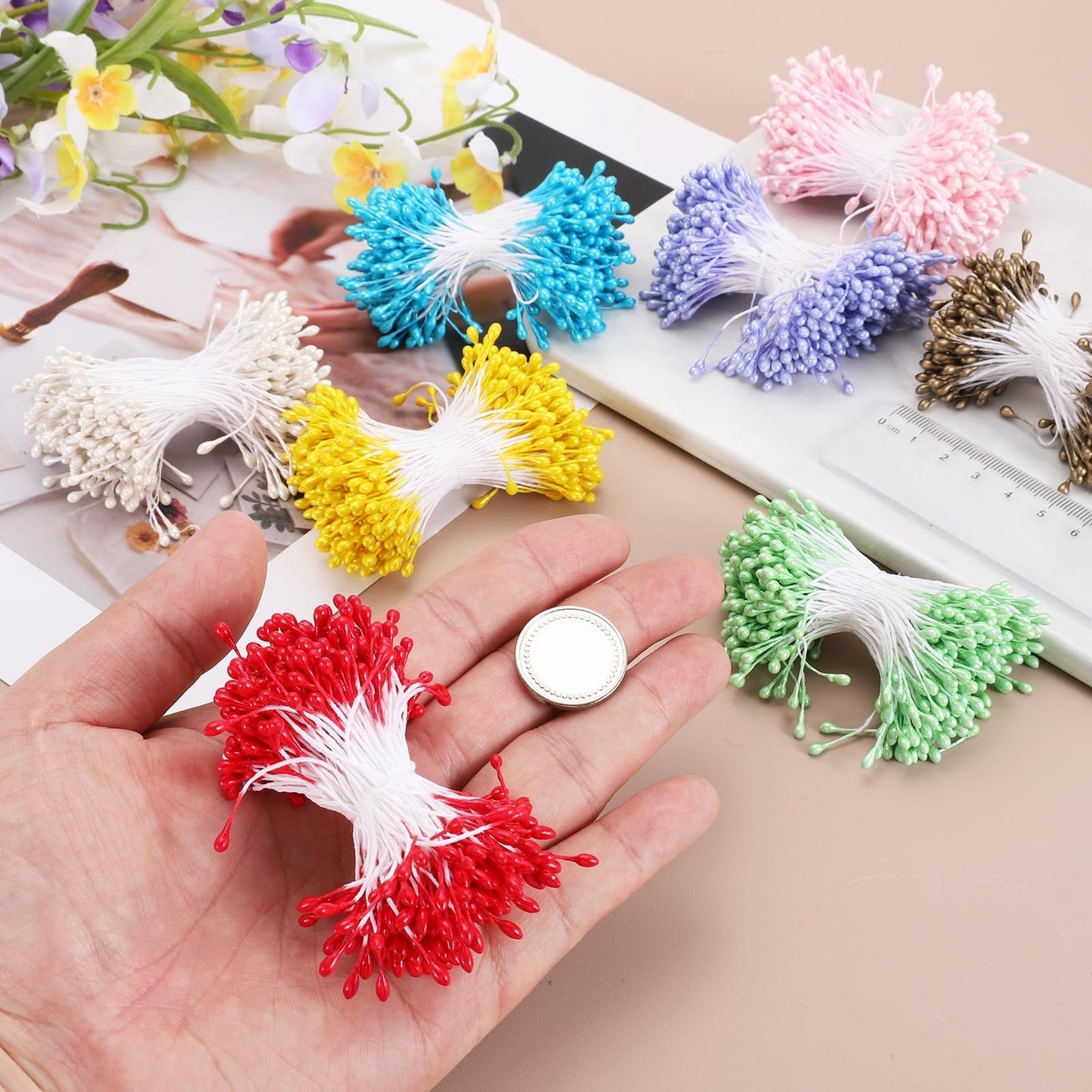 MECCANIXITY 3mm Double Head Flower Stamen 960 Pcs Bright Artificial Floral Stamens Pistil for Christmas Wedding Flowers Making Scrapbook Decoration DIY Crafts, White