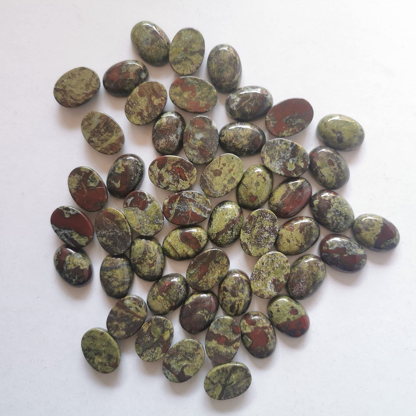 Loveliome 18x13mm Oval Cabochons Flatback Crystal Stone Gemstones Beads for Jewelry Making DIY Pack of 10, Dragon Bloodstone