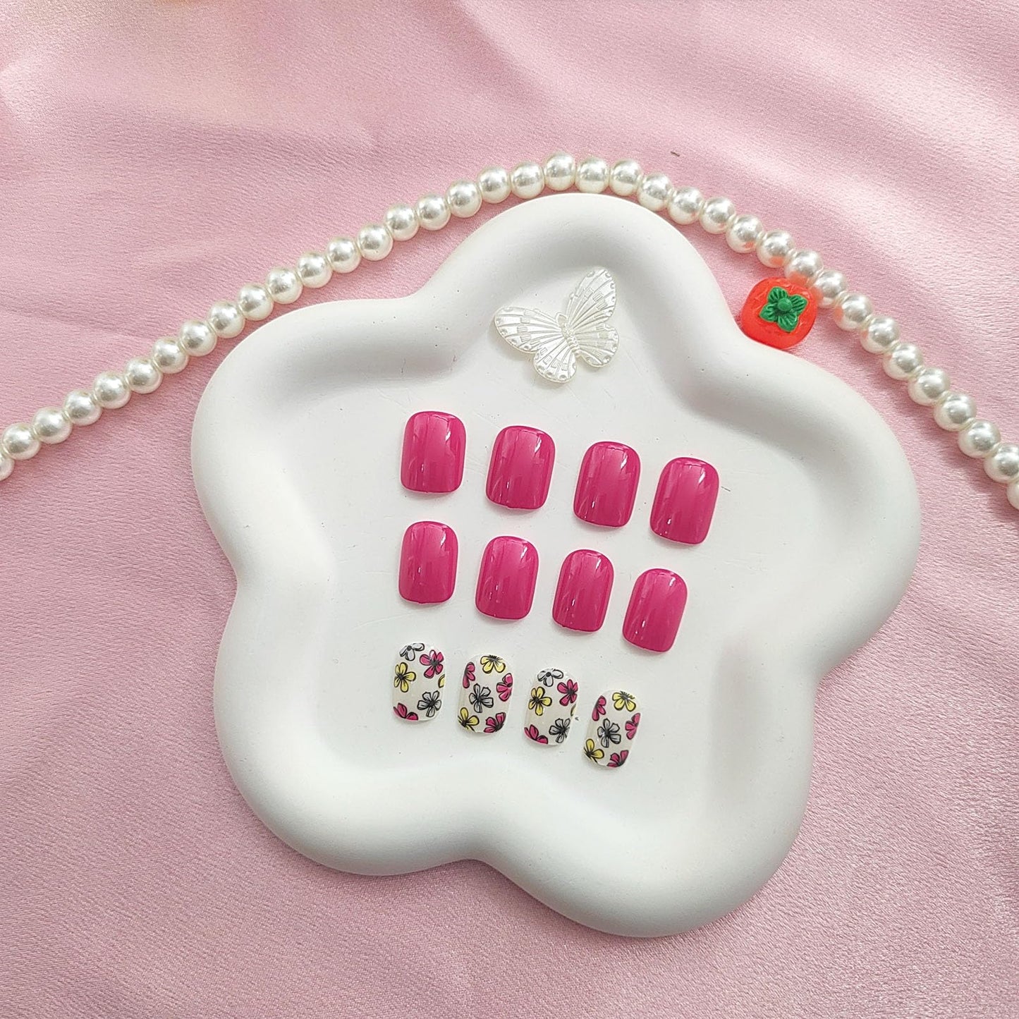 Short Press on Nails Square Fake Nails with Flower Designs Spring Nails Press ons Glossy Glue on Nails Pink Acrylic Nails Cute False Nails Artificial Stick on Nails for Women 24Pcs