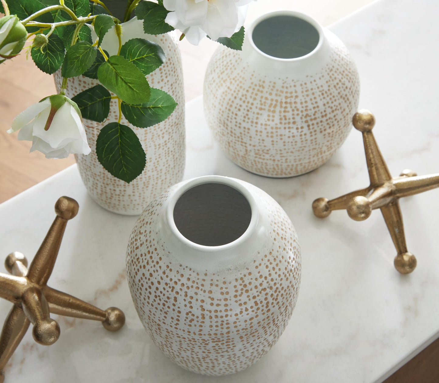 Signature Design by Ashley Vinburn Contemporary Indoor Metal Dots Vase and Sculpture Accessory Set, Set of 5, White & Metallic