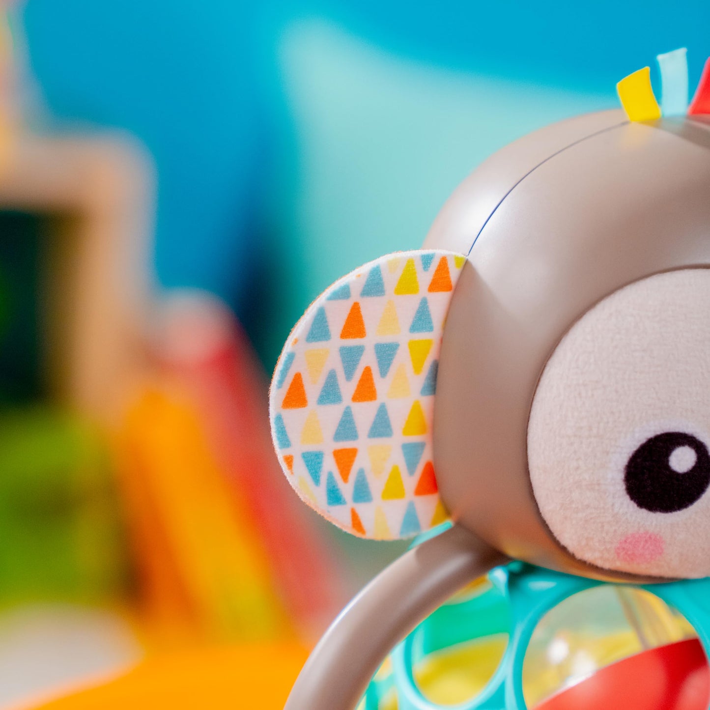 Bright Starts Grab & Giggle Monkey Light-Up Musical Rattle Toy with Easy-Grasp Oball, Ages 6 Months+, Unisex