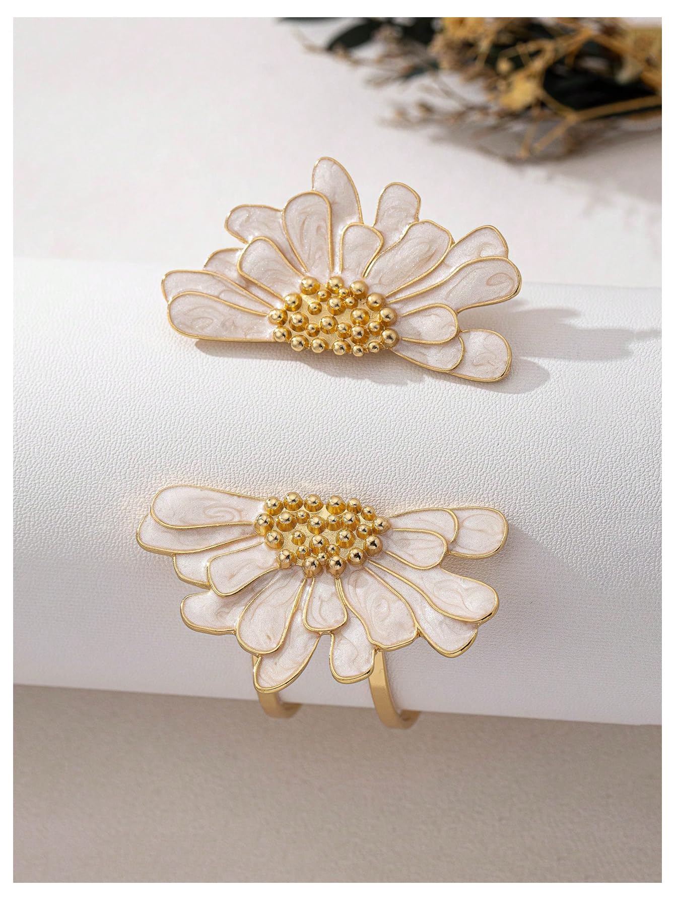 MakeMeChic Beach Gold Arm Cuff Jewelry for Women Bangle Band Armlet Flower Upper Arm Cuff Bracelet Summer Beach Essentials White Floral B One-Size