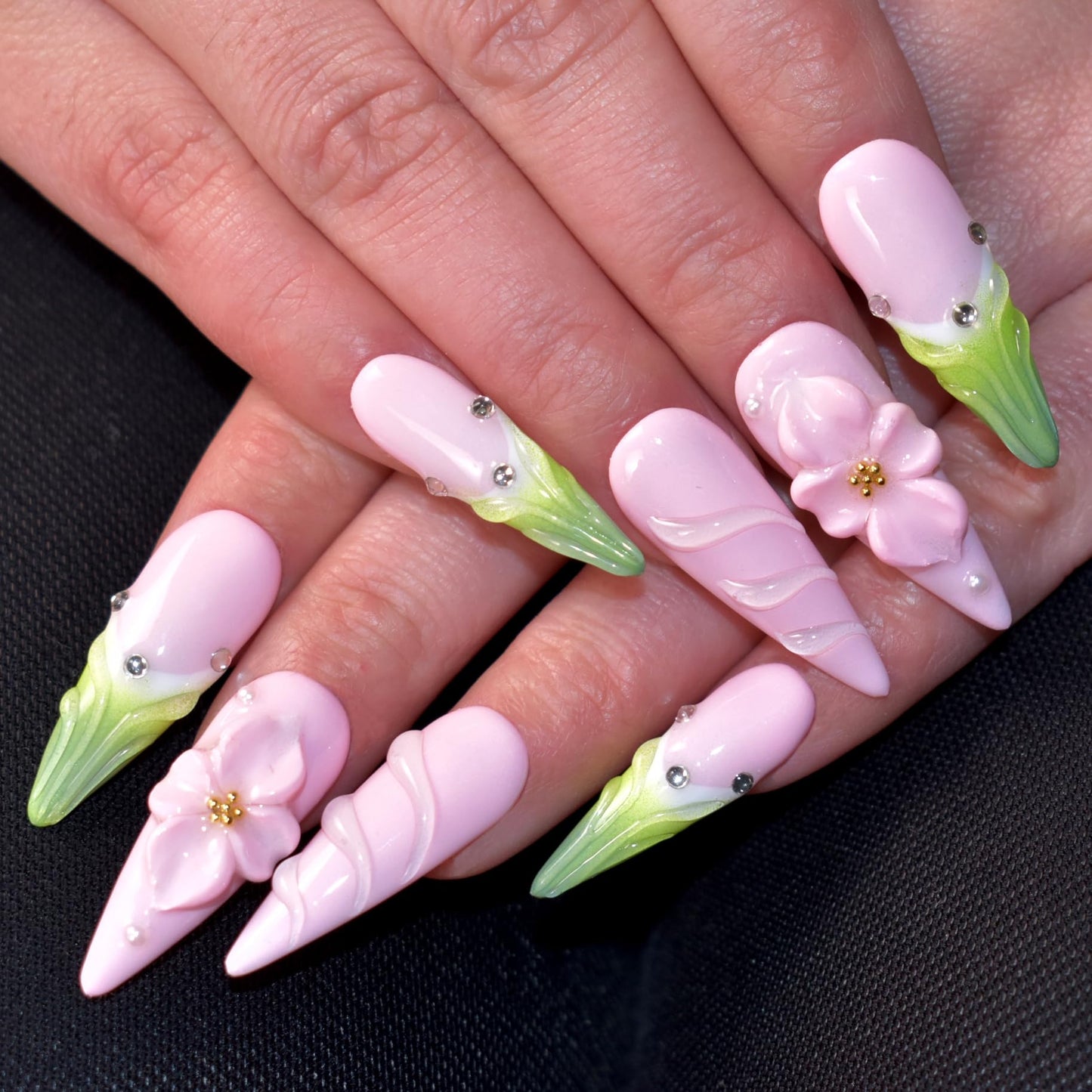 LIFOOST Nails Handmade Press On Long Stiletto Almond Artistic Petal Pink Green Fashion Artificial False Nail Tips 10 Pcs Set