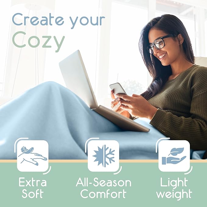 Vellux Microfleece Blanket, Full/Queen, Light Blue