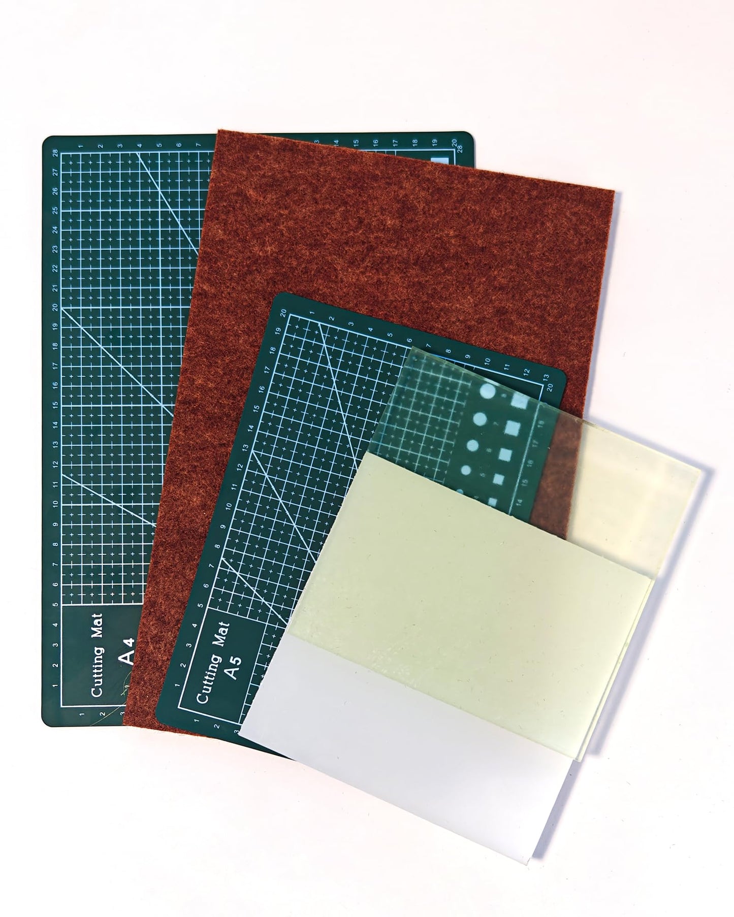 5 Pcs Leather Punch Pads Set， A4+A5 Self Healing Cutting Mats, 15x15cm Rubber And PP Punching Pads, Brown Sound Absorbing Pad, DIY Craft Tools for Leatherworking, Sewing, Quilting