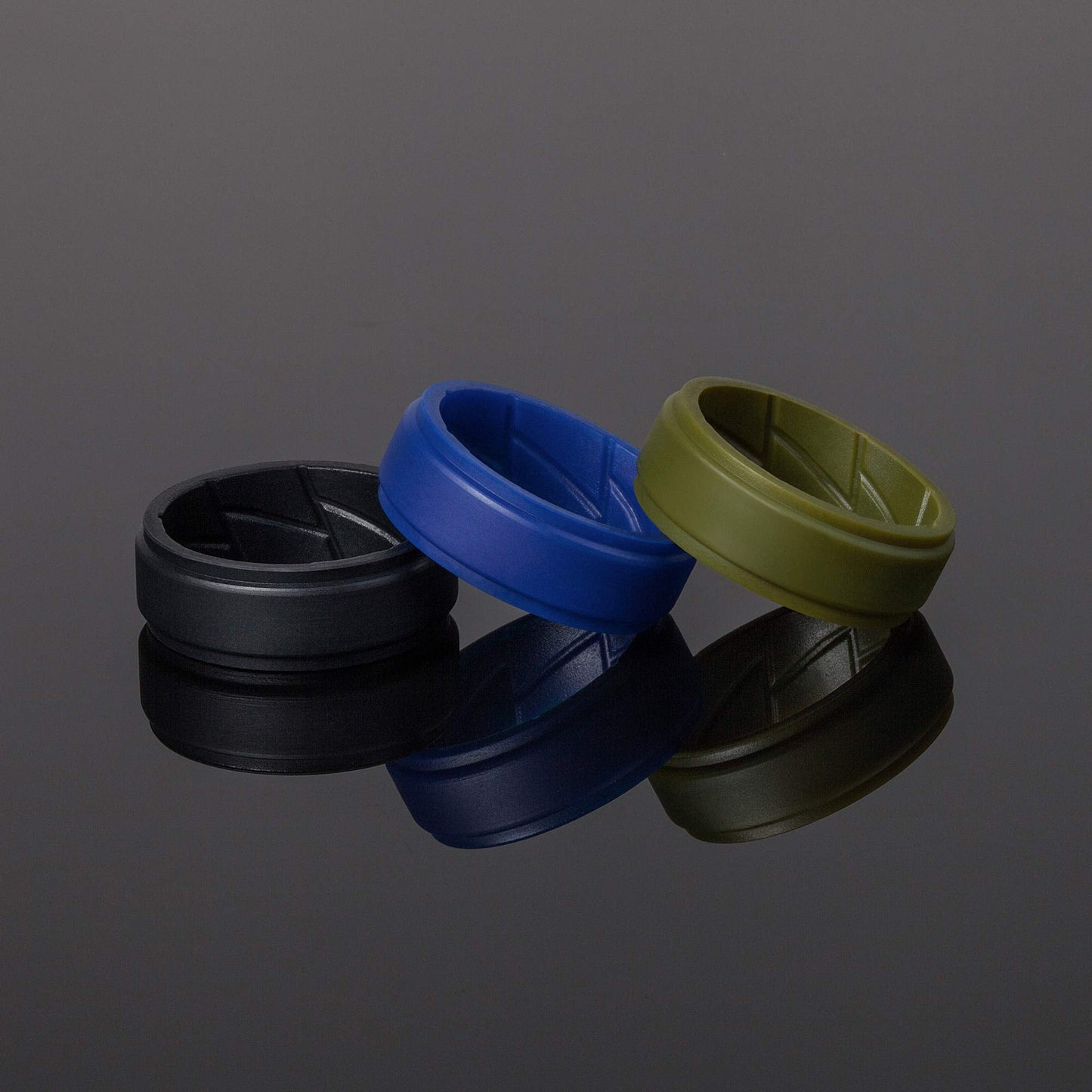 ThunderFit Silicone Wedding Rings for Men Breathable Airflow Inner Grooves, Step Edge Sleek Design Rubber Engagement Bands 8mm Wide 2mm Thick, Variety Multipack 1-7