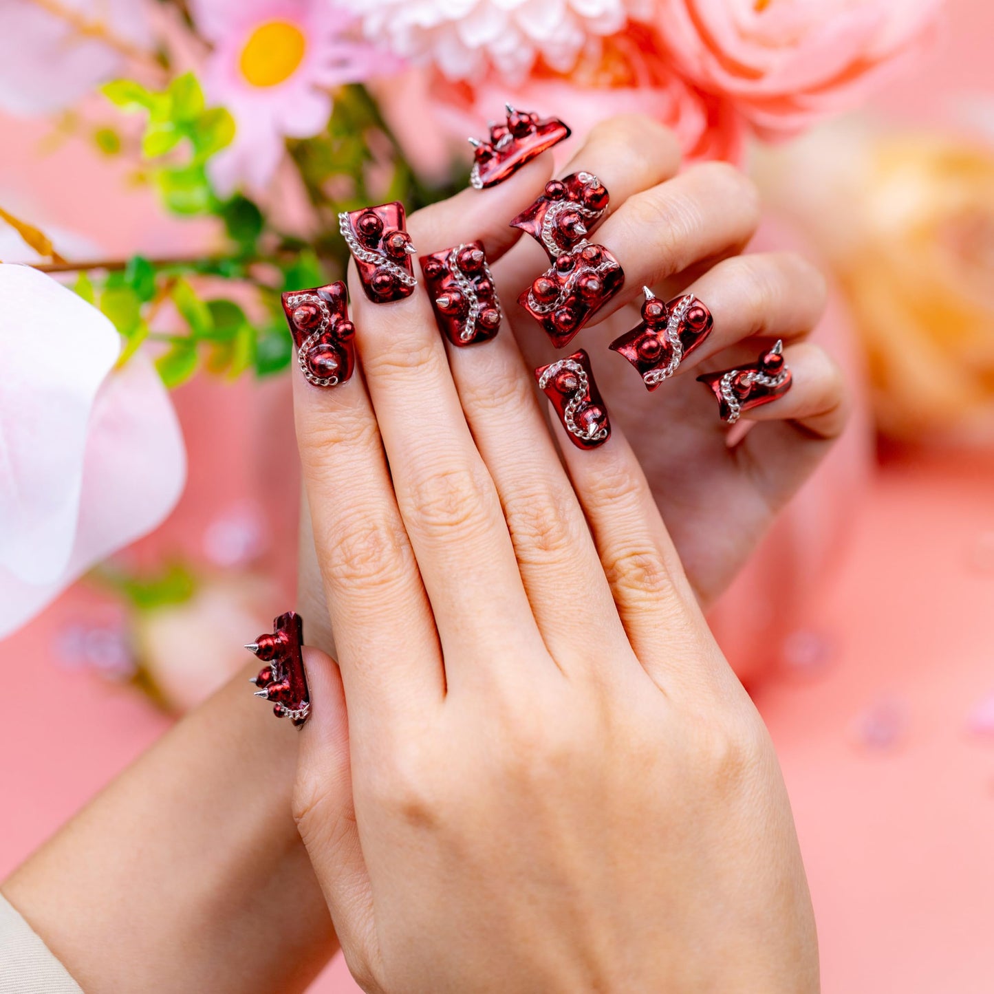 IntoVibes 10 Pieces Luxury Acrylic Press On Nails Short Handmade Duck Nails, Red Thickened False Nails, Punk-style Silver Rivets And Chains, Reusable Fake Nails, Acrylic Nails (L)