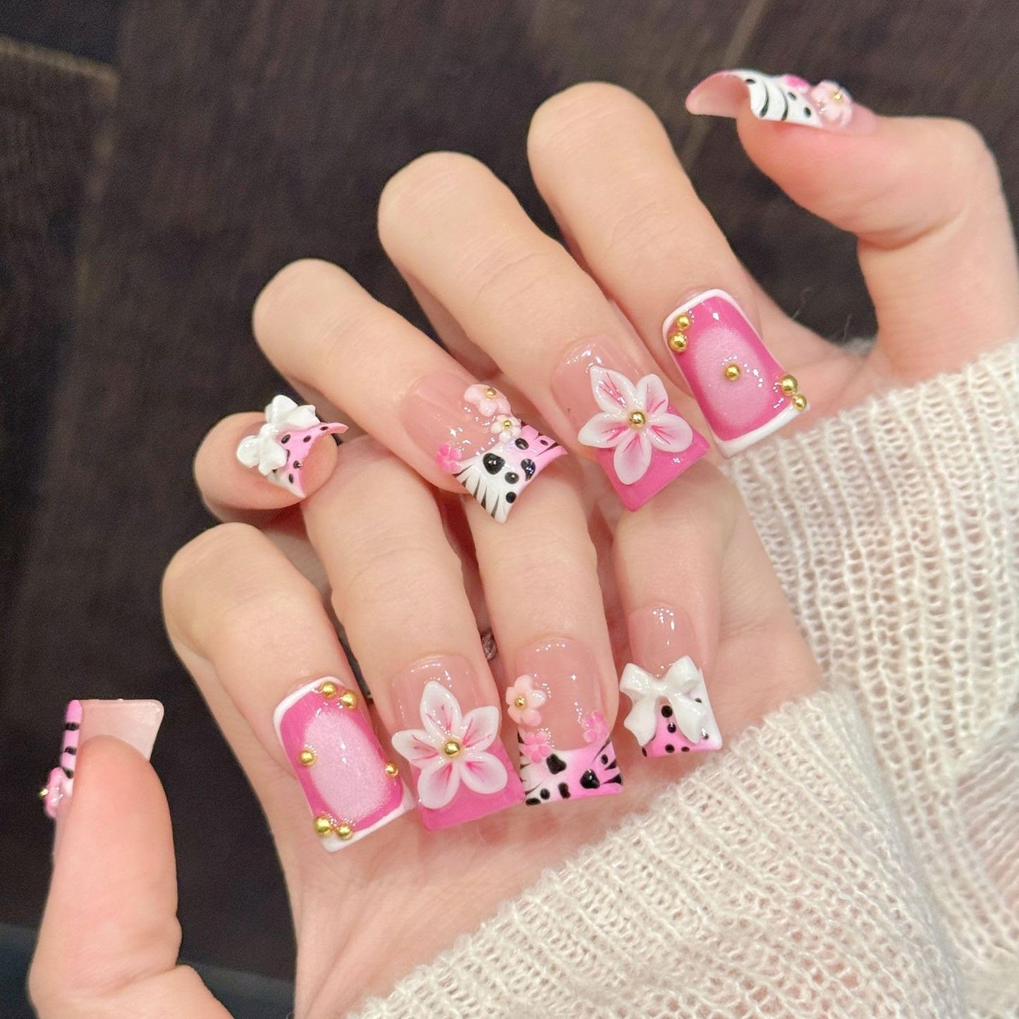 10 Pcs Duck Shaped Handmade Press on Nails Pink French Style with 3D Flower & Bow Designs Multi-Layer Gel Salon Quality False Nails Thick Acrylic Nails Short Stick on Nail for Women (S)