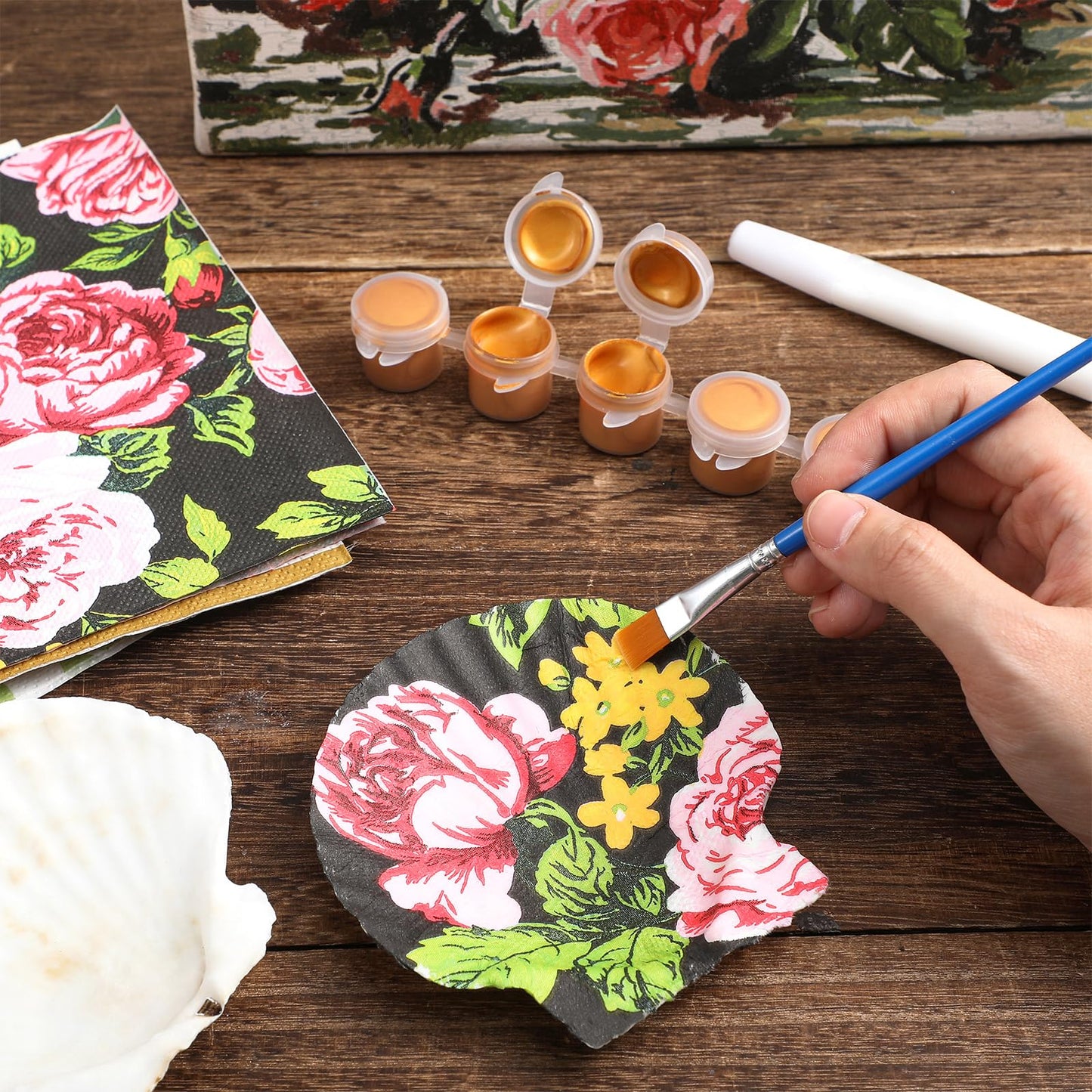 Halloscume 12 Set Scallop Shells for Crafts 4''-5'' White Natural Large Shells with 24 Pcs Decoupage Paper Napkin Acrylic Paint Strips and Brushes DIY Crafts Seashells Ornaments (Colorful Flowers)