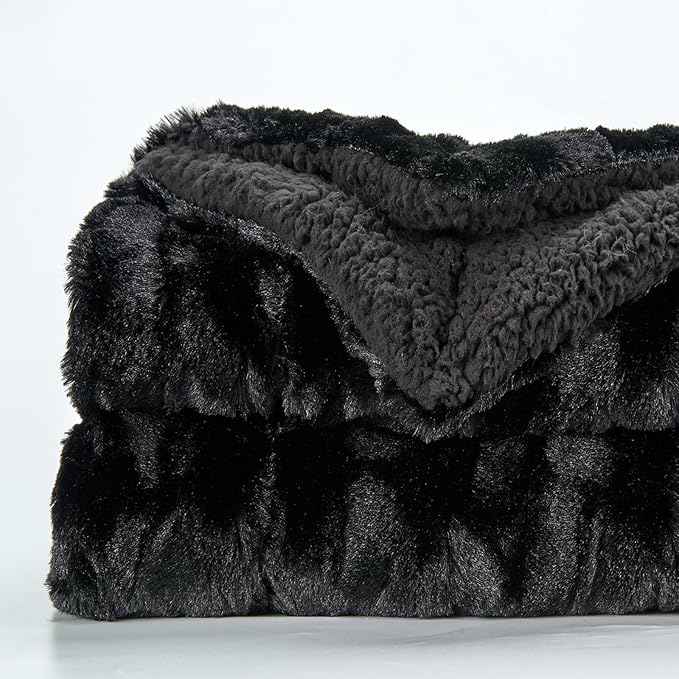 NEWCOSPLAY Super Soft Faux Fur Throw Blanket for Couch Black Fuzzy Plush Warm Blanket for Sofa Bed (Black, Throw(50"x60"))