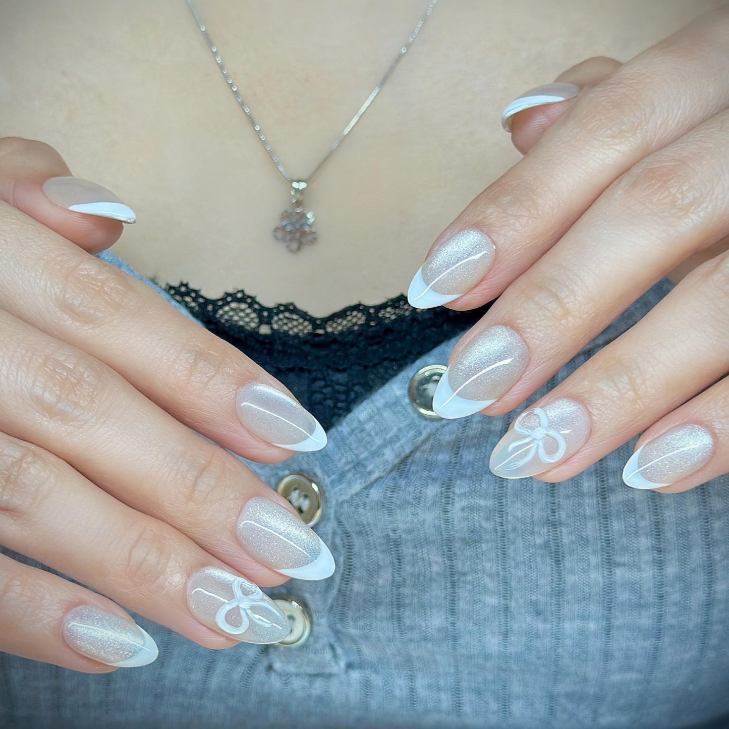 Sunruby Press On Nails Short Almond Pearlescent Shimmer Cat Eye with French Tip White 3D Bow|Reusable Soft Gel Nails in 12 Sizes-24 Nail Kit with Glue|Designed in L.A, Handmade in Vietnam|Pearl Belle