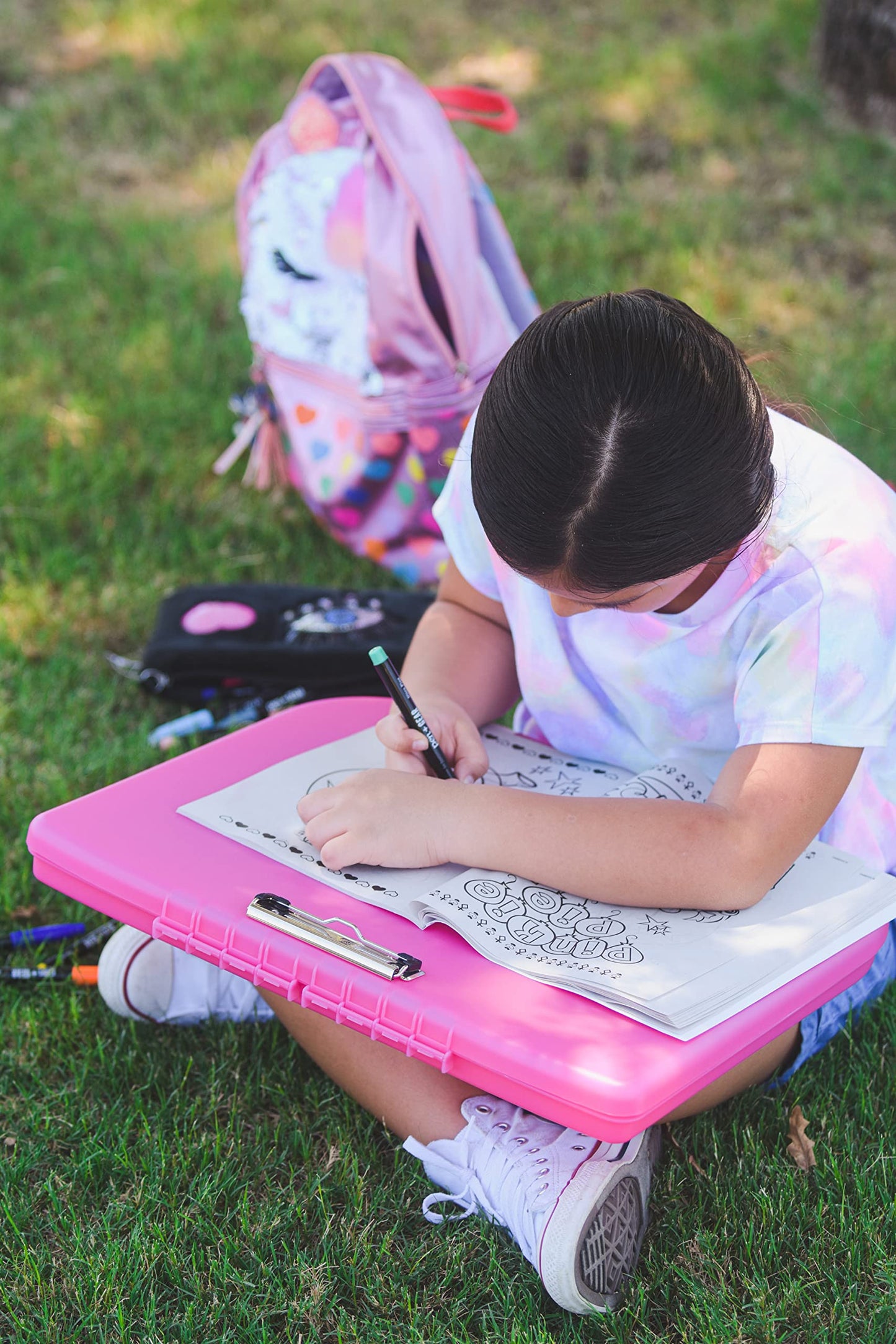 DEXAS Portable Lap Desk with Storage, Integrated Handle, Exterior Wire Clip, 18”x 15.25”x 1.38” Pink w/White Latch