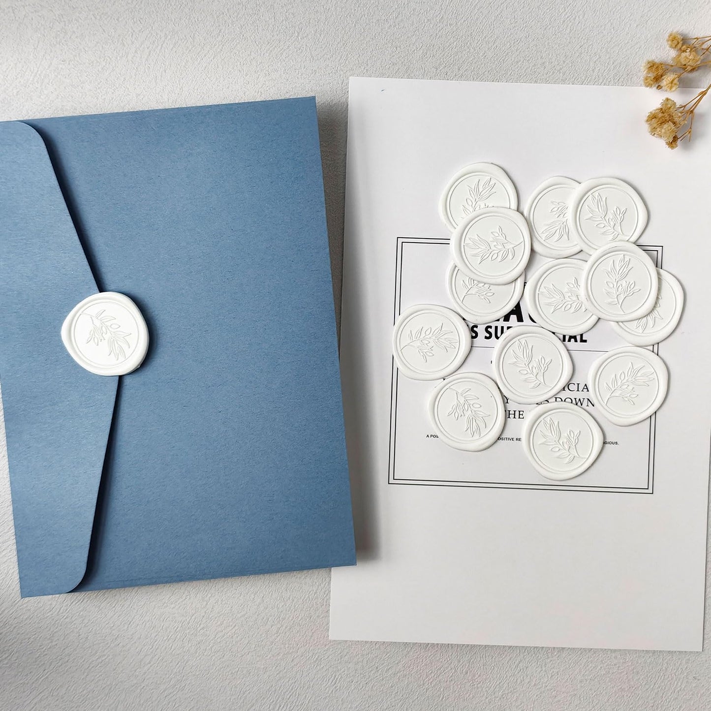 Pilloze 50Pcs White Self-Adhesive Wax Seal Stickers - Wax Seal Perfect for Wedding Invitation or Envelope Good Adhesion and Easy to Use, Wedding Invitation Accessories